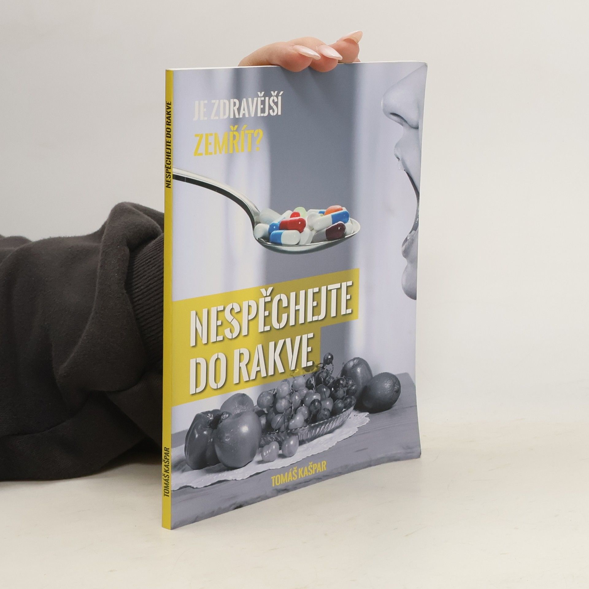 Tomáš Kašpar Nespěchejte do rakve