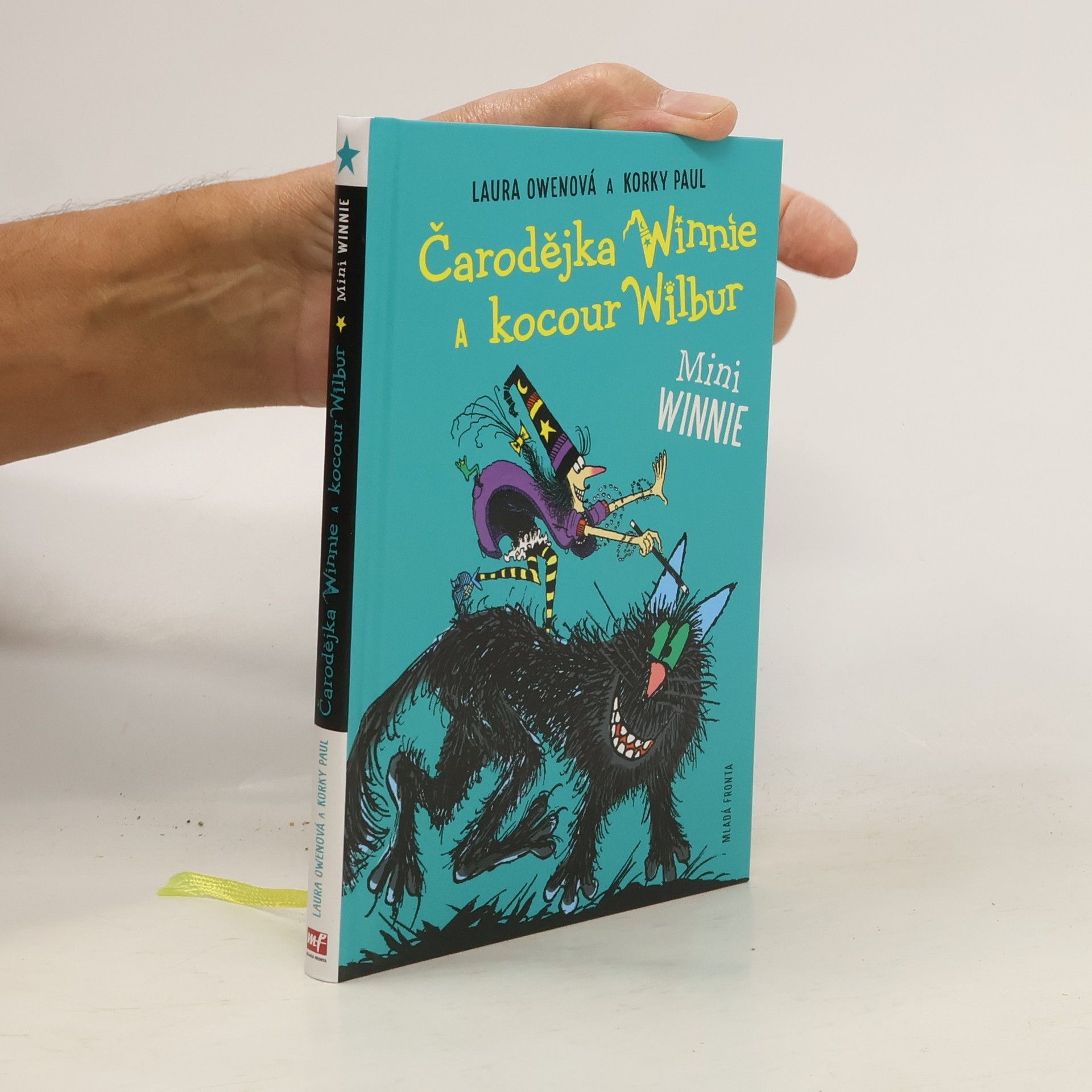 Čarodějka Winnie a kocour Wilbur. Mini Winnie