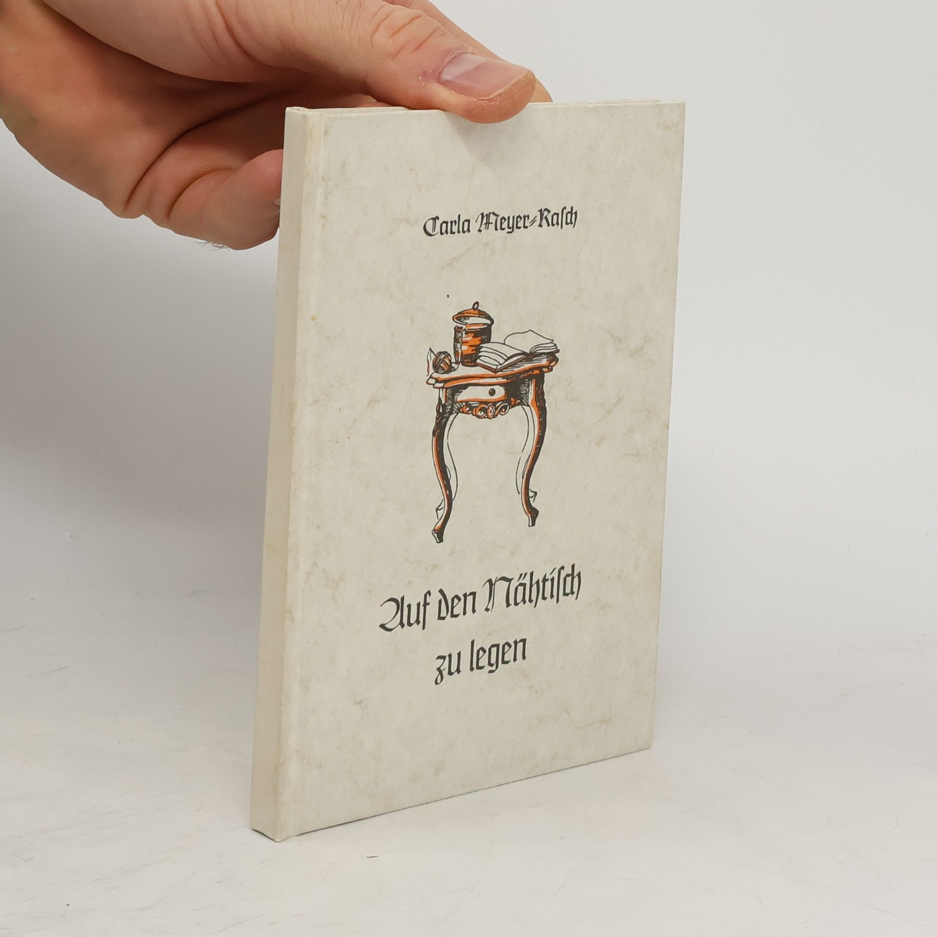 Auf den Nähtisch zu legen