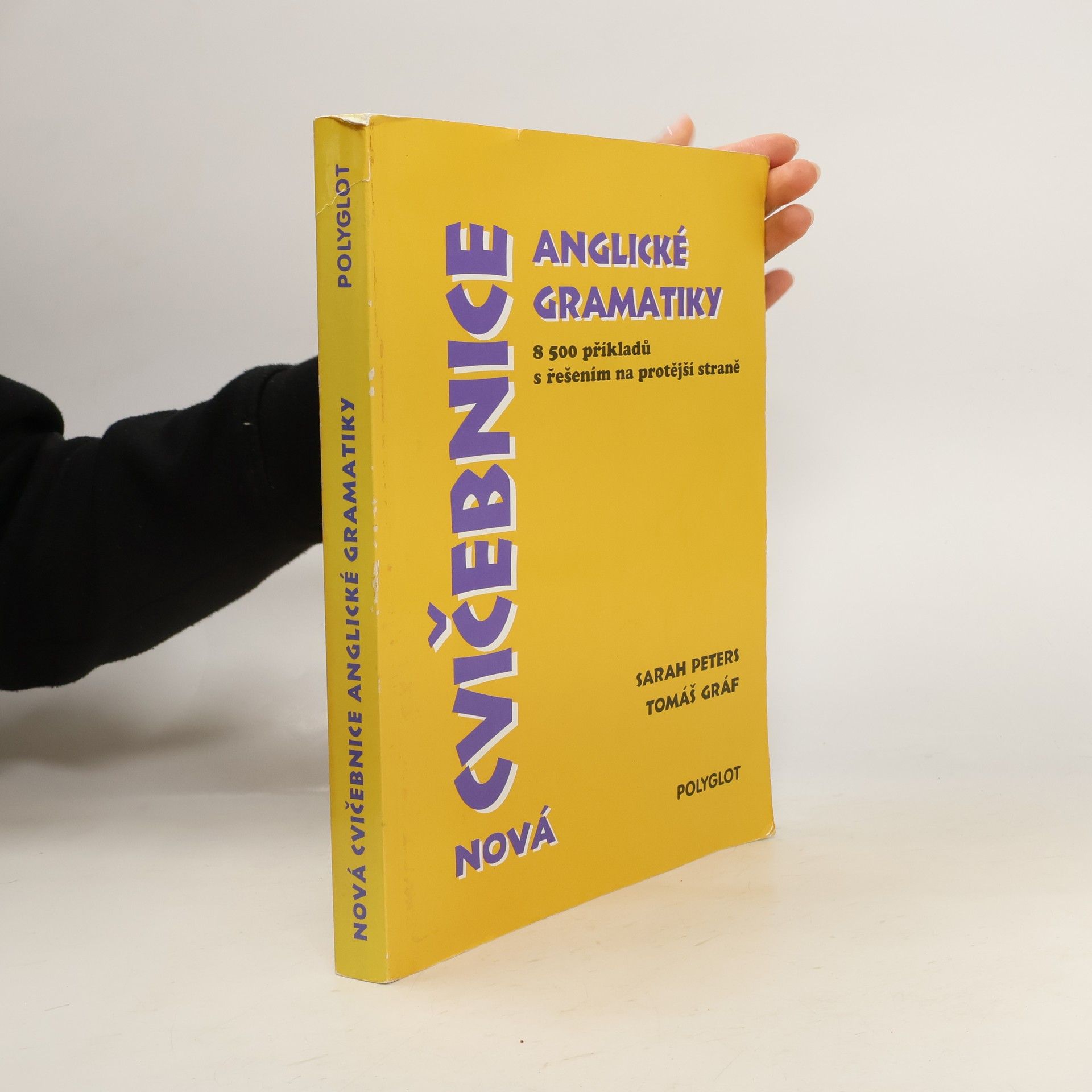 Nová cvičebnice anglické gramatiky. 8500 příkladů s řešením na protější straně