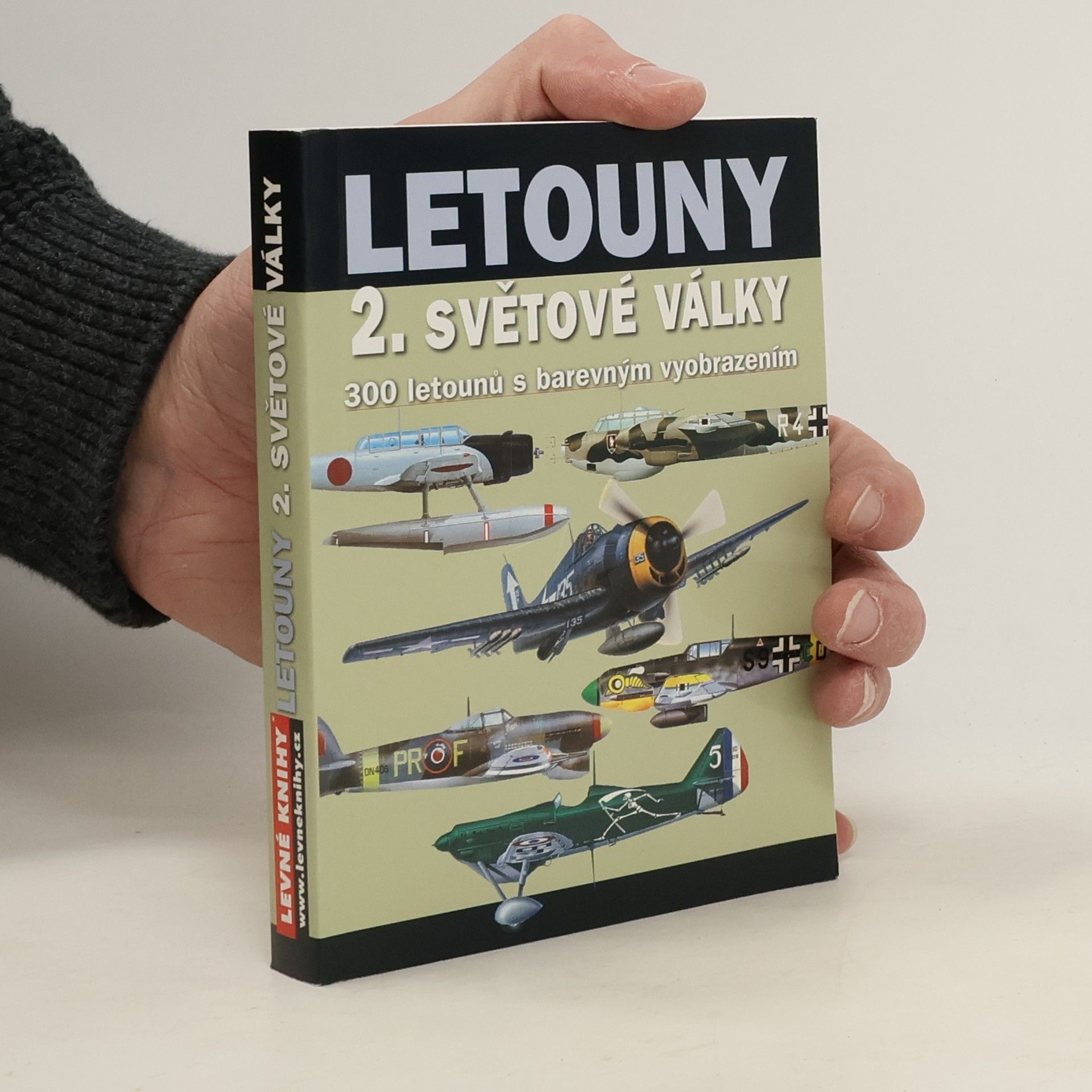 Christopher Chant Letouny 2. světové války