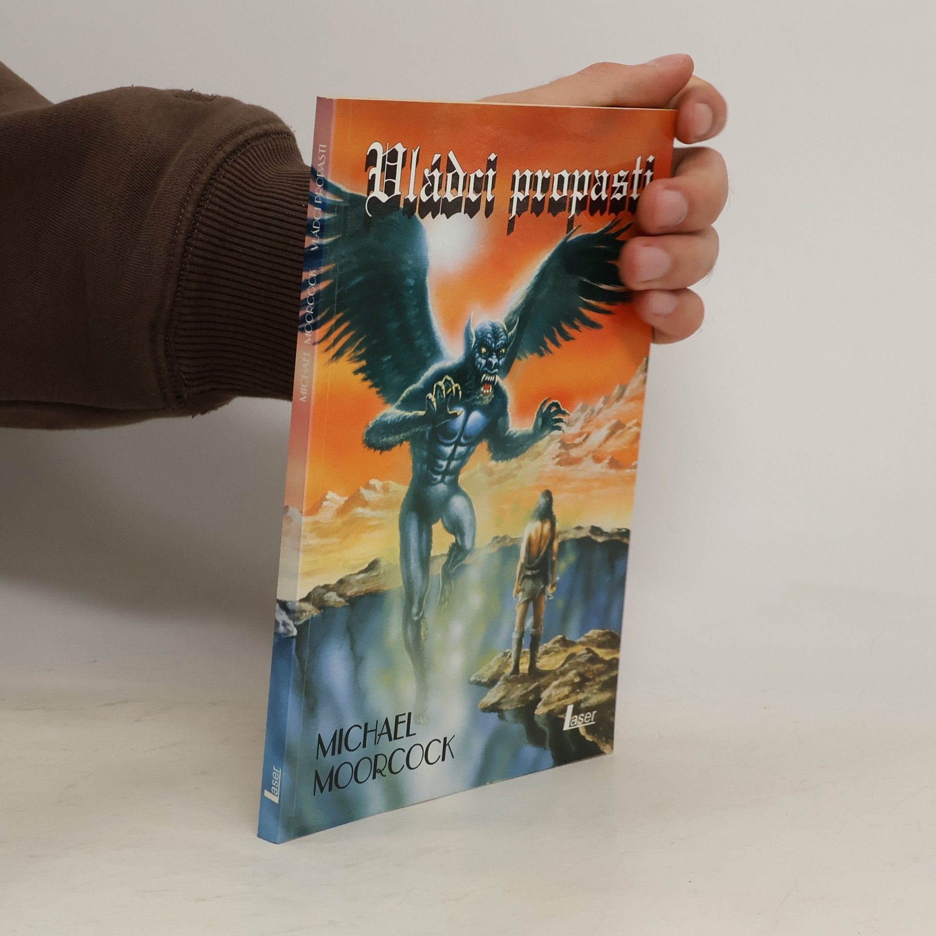 Michael Moorcock Vládci propasti
