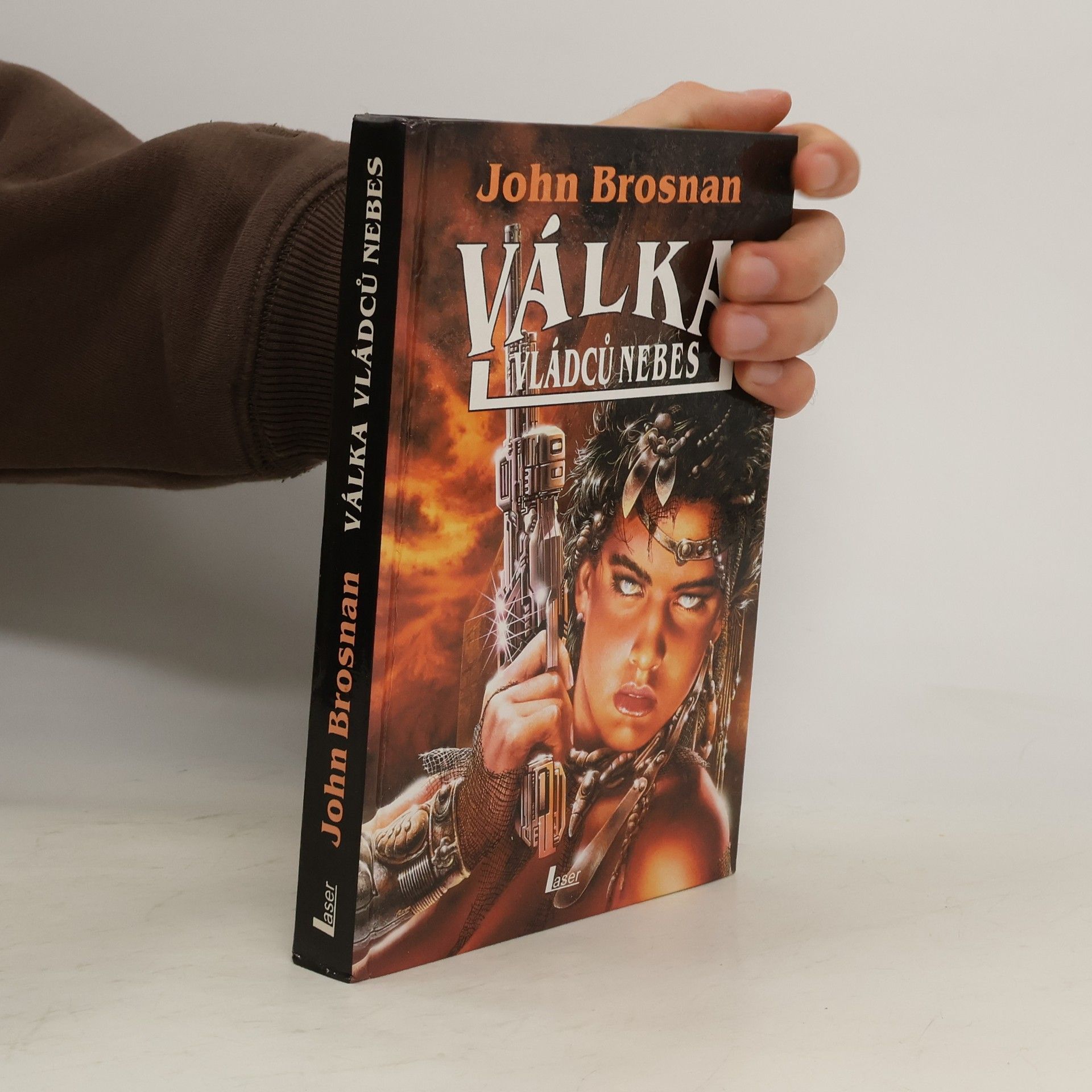 John Brosnan Válka vládců nebes