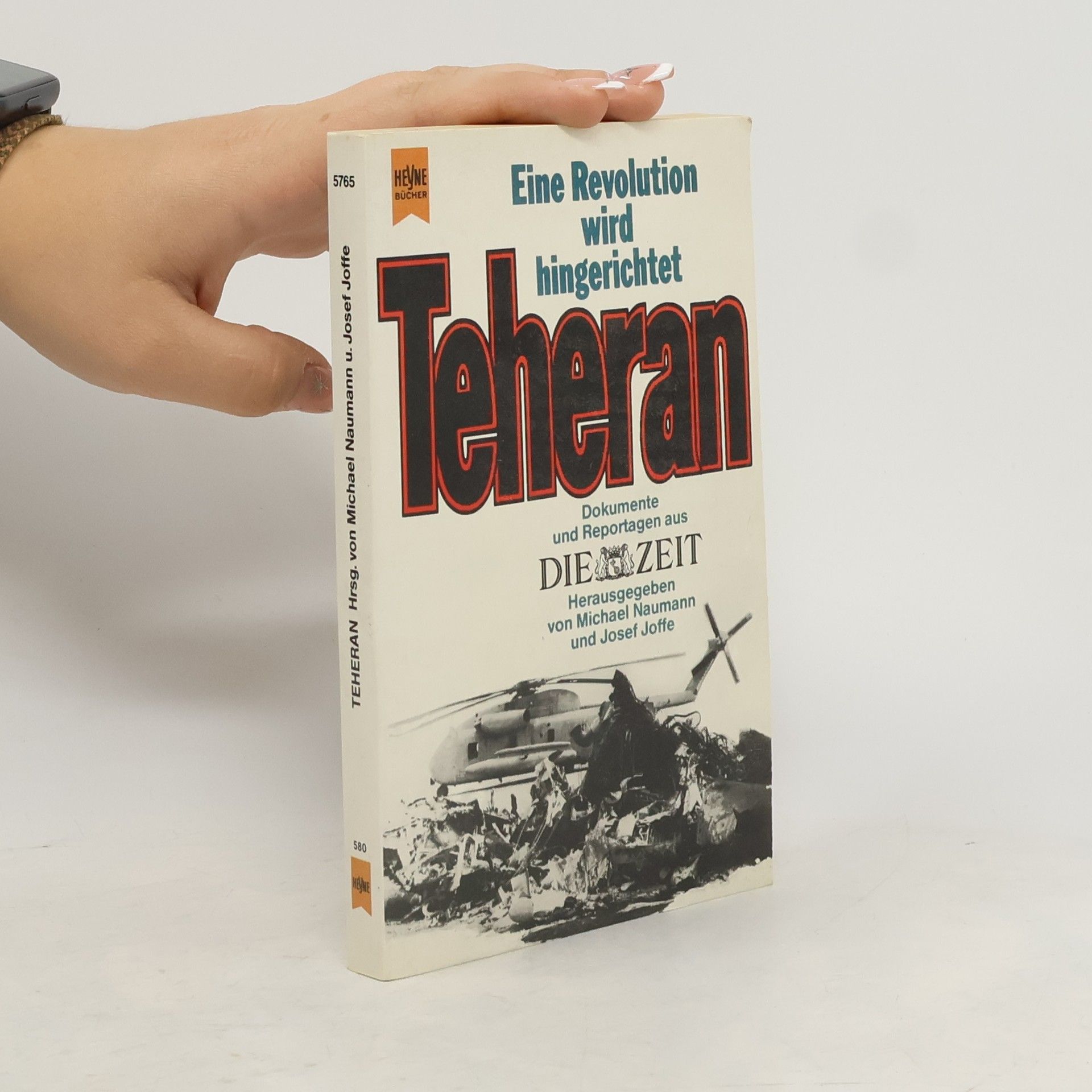 Collectif d'auteurs Eine Revolution wird hingerichtet Teheran