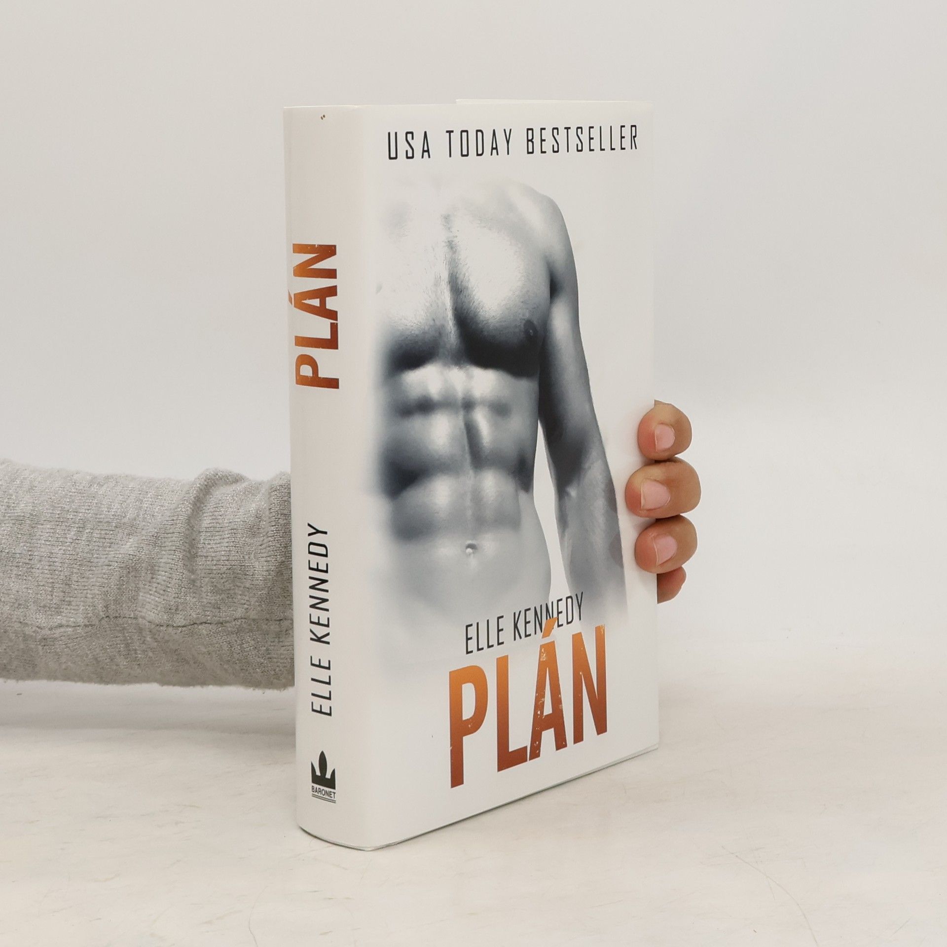 Elle Kennedy Plán. Cyklus Off-Campus 4