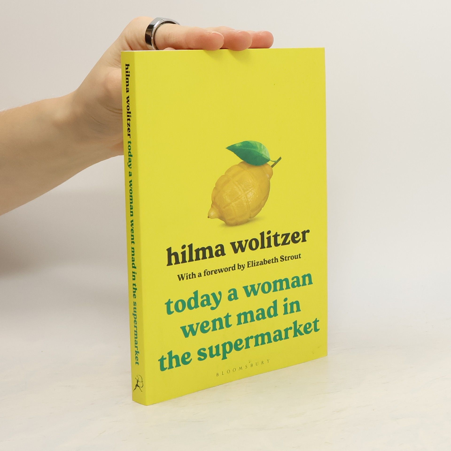 Today a Woman Went Mad in the Supermarket