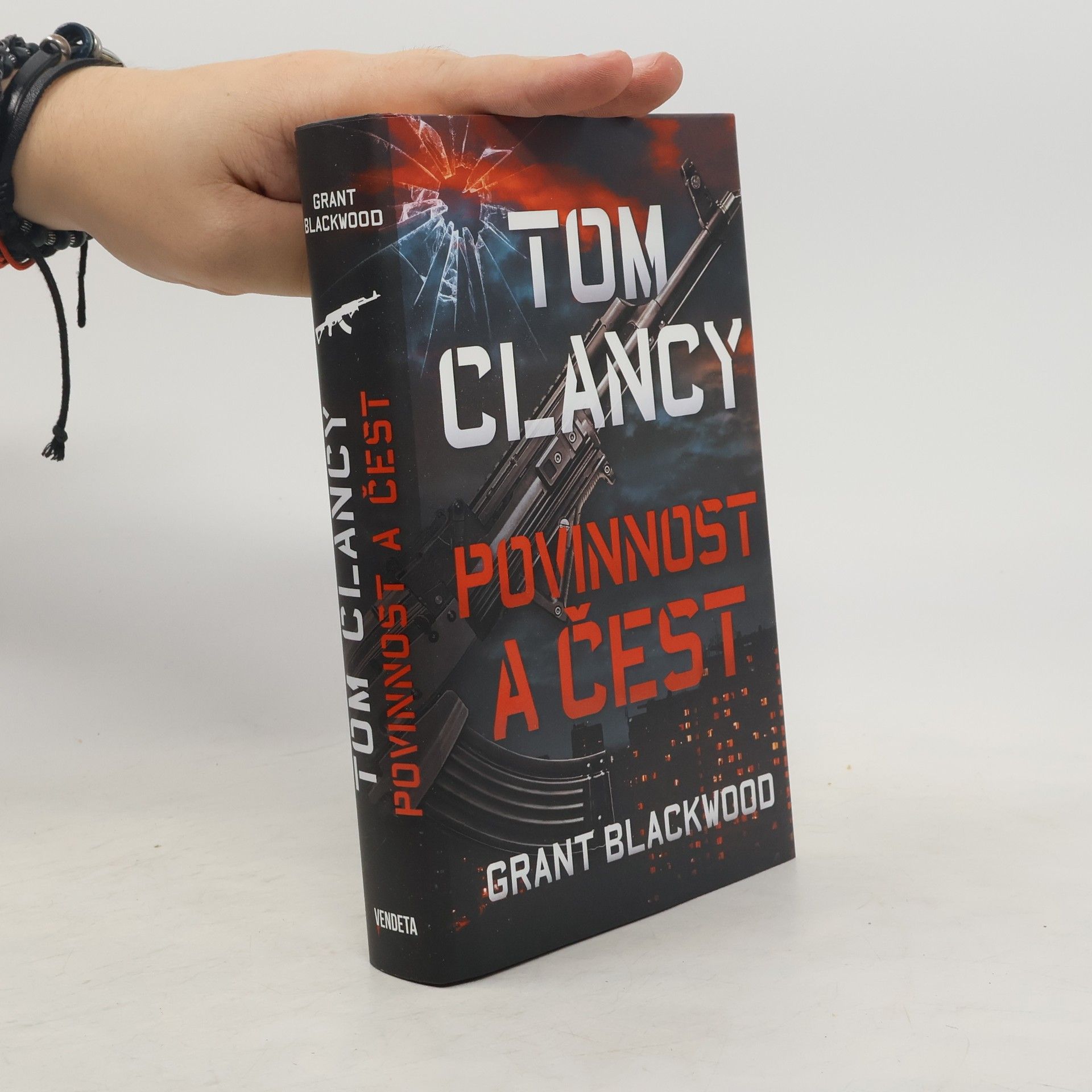 Tom Clancy Povinnost a čest