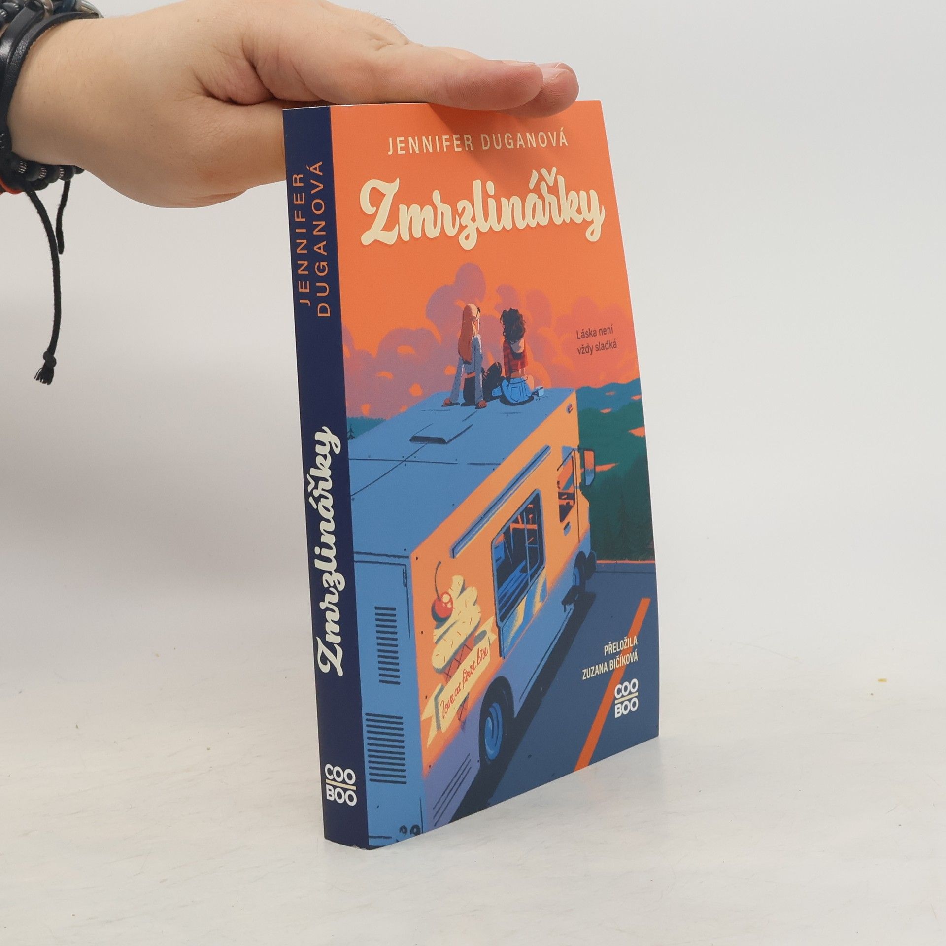 Jennifer Dugan Zmrzlinářky: láska není vždy sladká