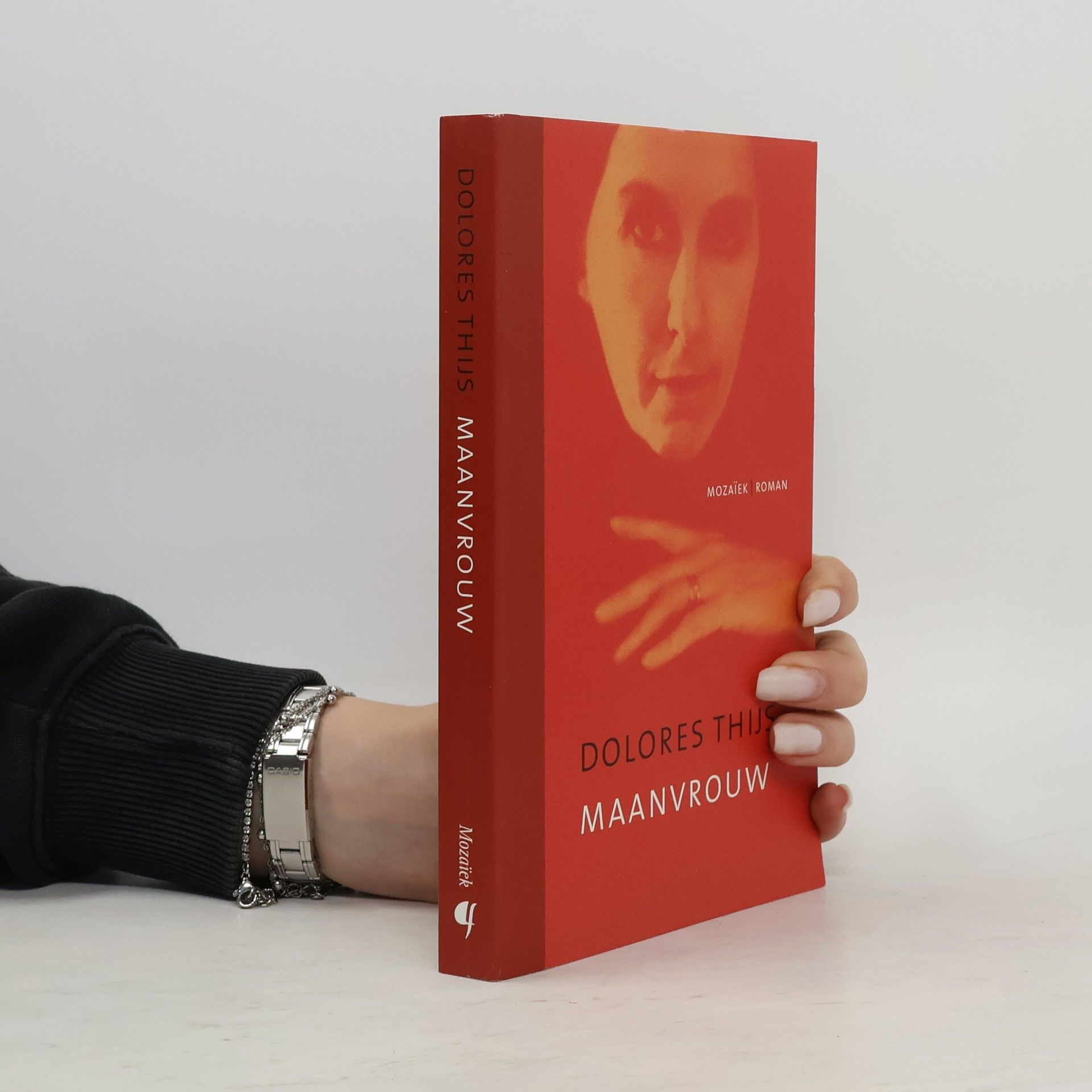 Dolores Thijs Maanvrouw