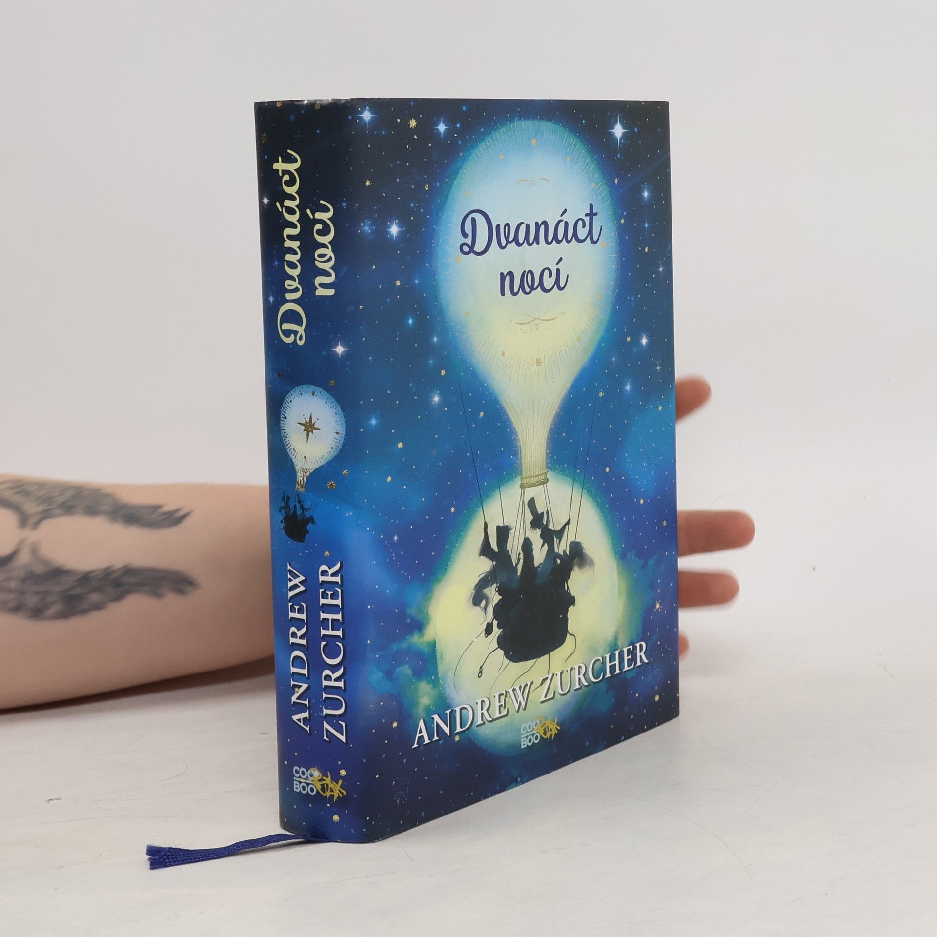 Andrew Zurcher Dvanáct nocí