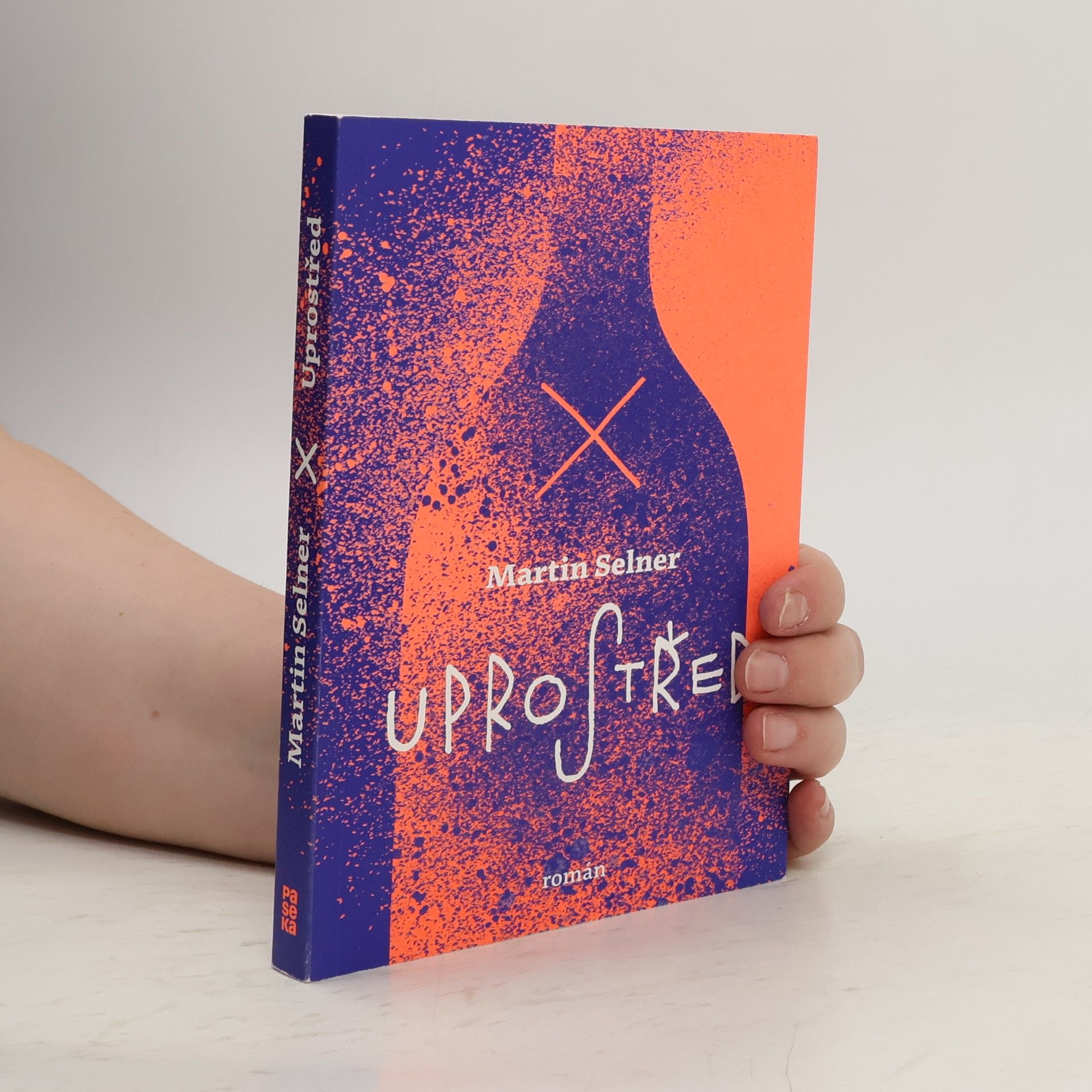 Martin Selner Uprostřed