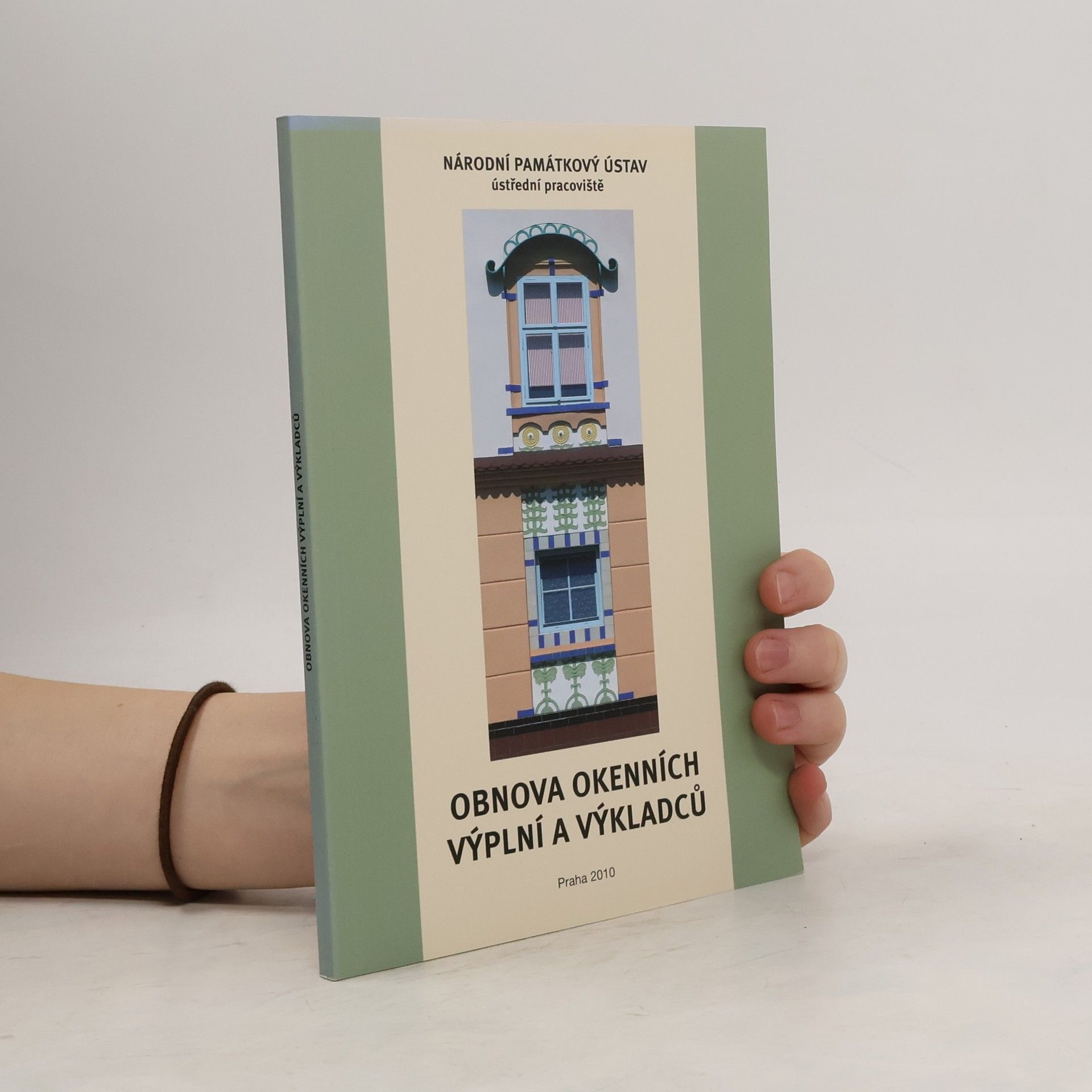 Various authors Obnova okenních výplní a výkladců