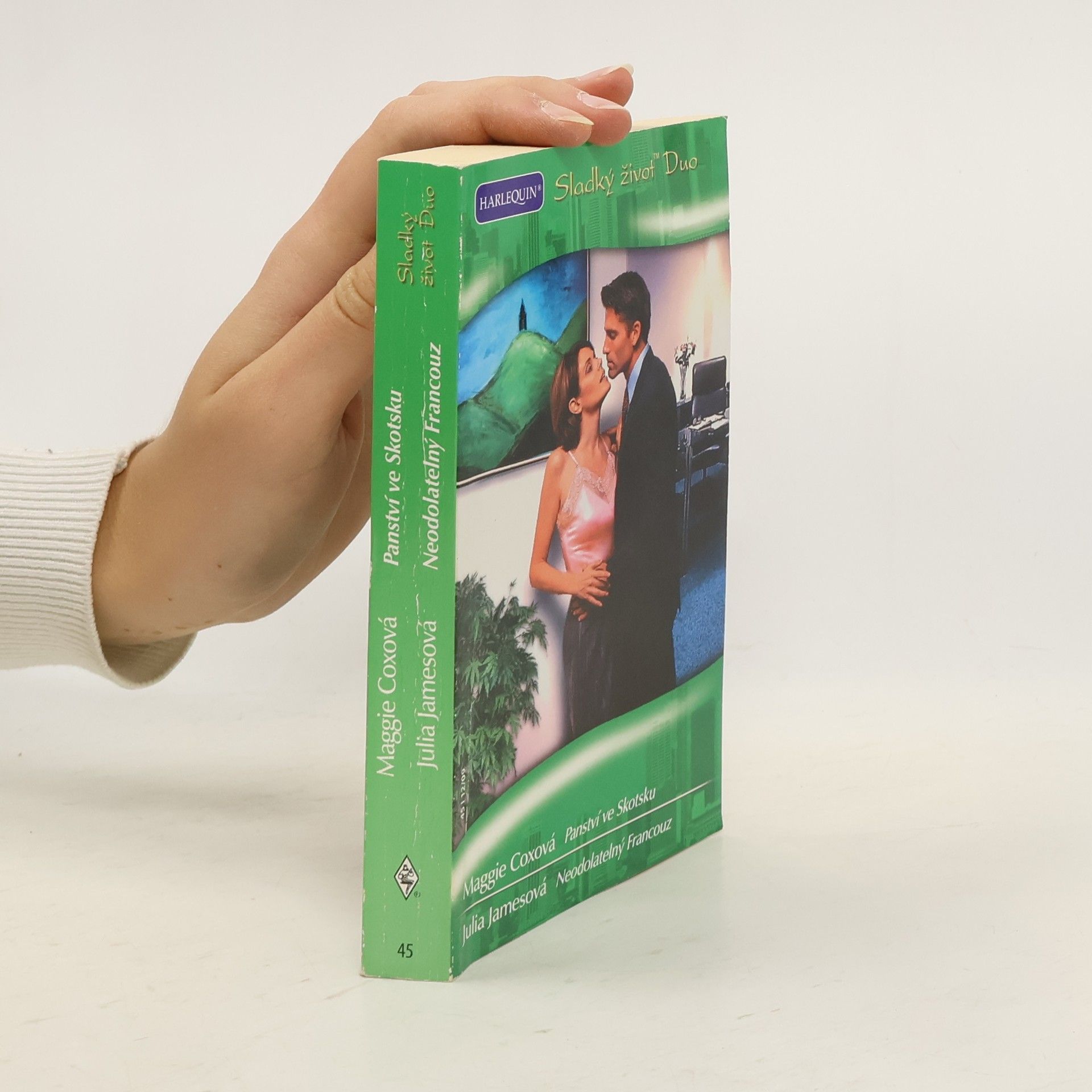 Maggie Cox Panství ve Skotsku / Neodolatelný Francouz