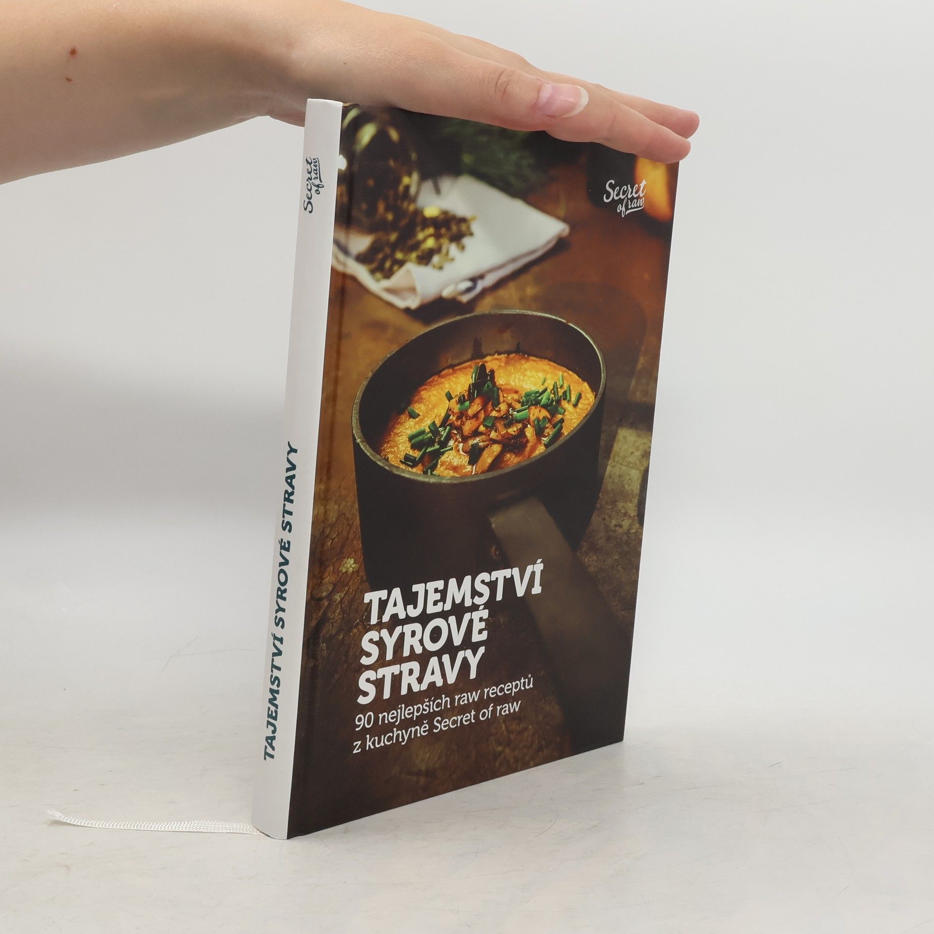 Jan Plajner Tajemství syrové stravy : 90 nejlepších raw receptů z kuchyně Secret of raw