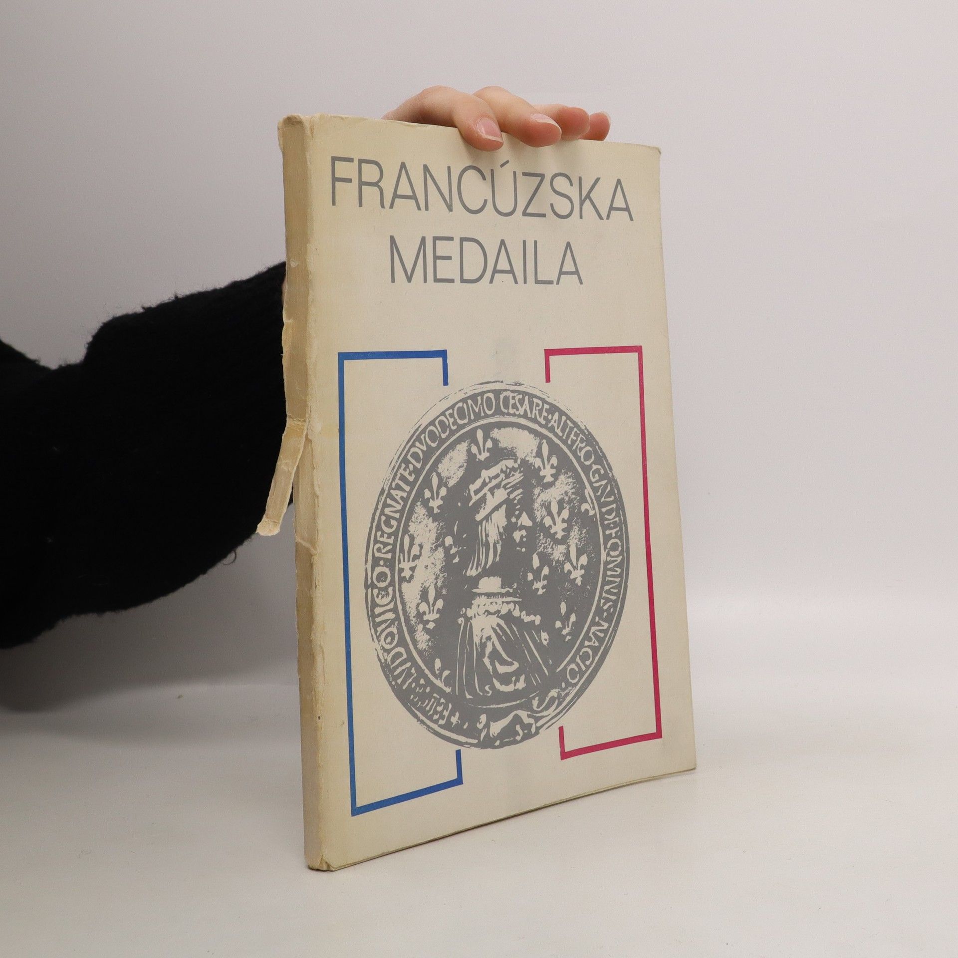 Ľuba Belohradská Francúzska medaila : Bratislava, Dom kultúry, apríl - máj 1973 : Praha, Národní galerie, Královský letohrádek Belvedér, júl - september 1973