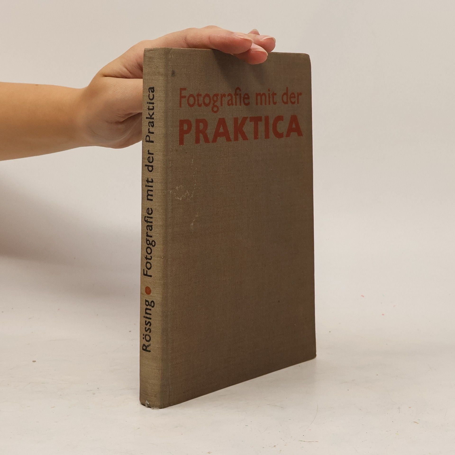 AA.VV. Fotografie mit der Praktika