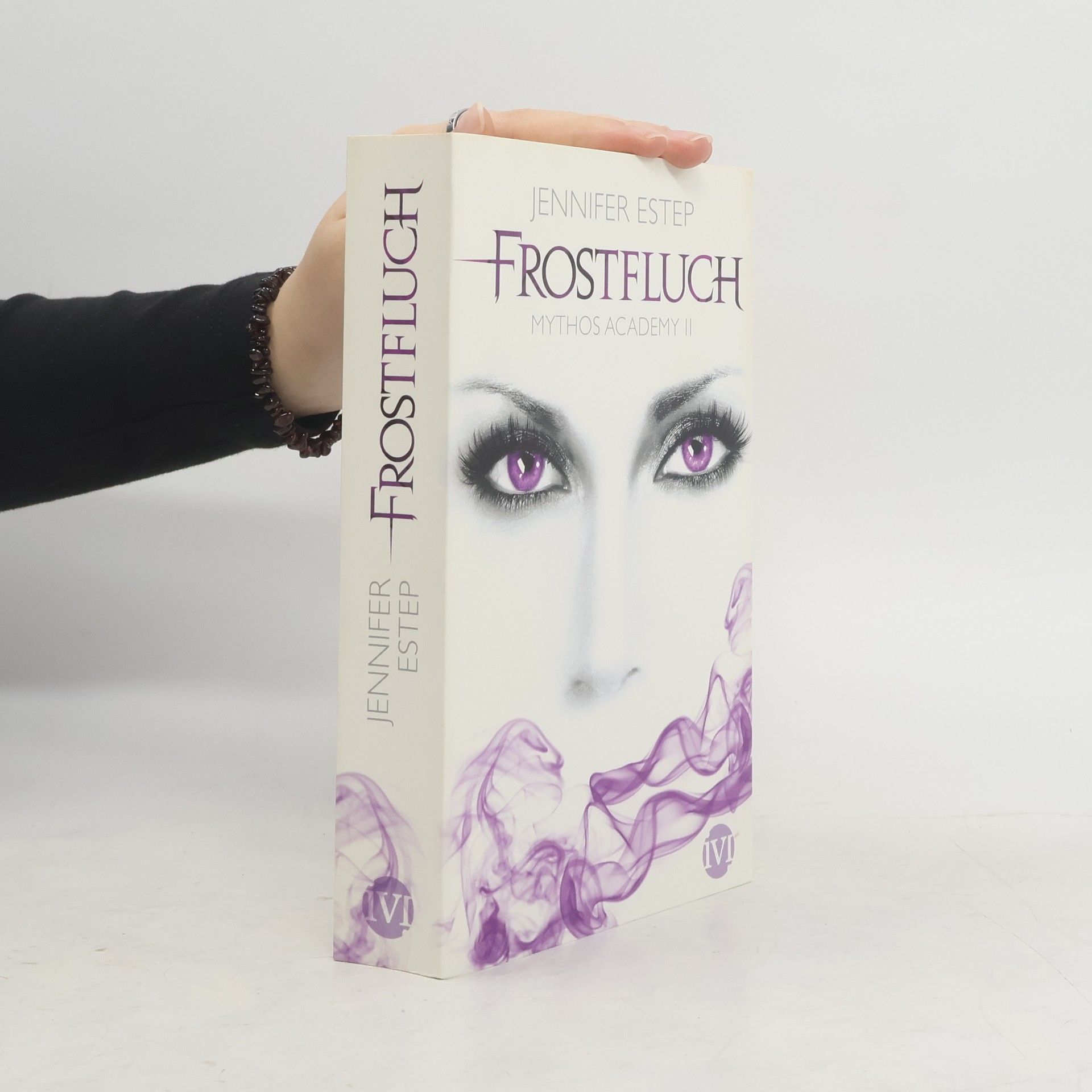 Jennifer Estep Frostfluch: Mythos Academy II.