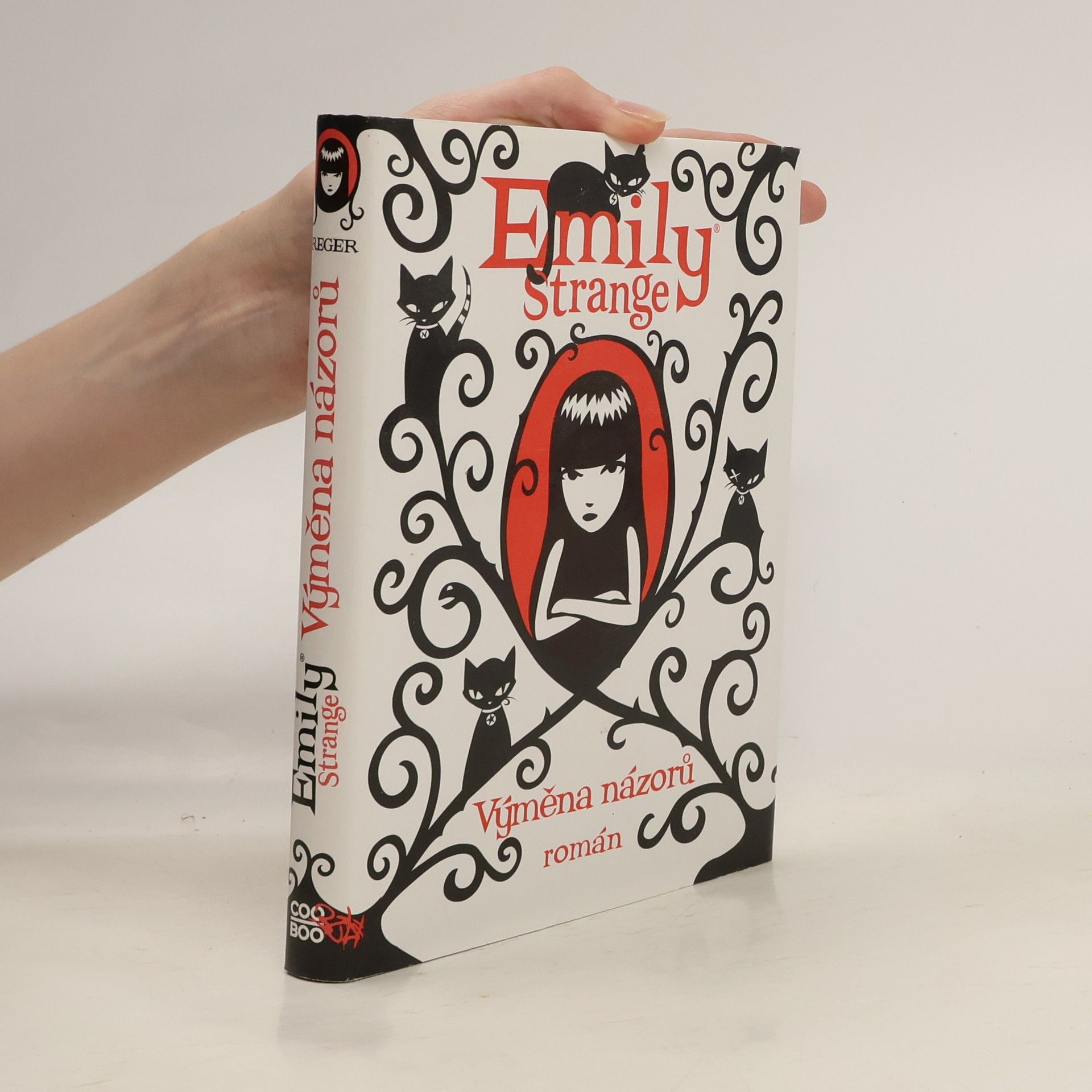 Robert Reger Emily Strange. Výměna názorů