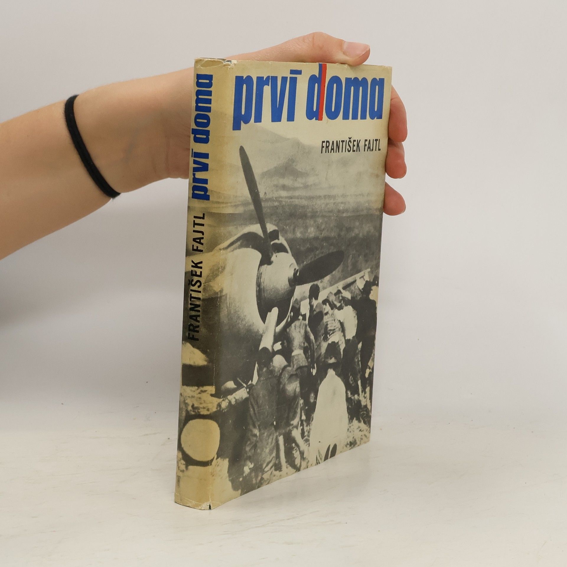 František Fajtl Prví doma