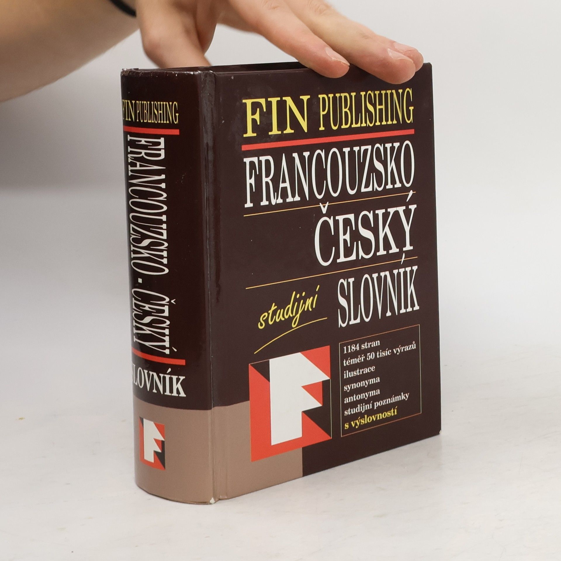 Collectif d'auteurs Francouzsko-český slovník