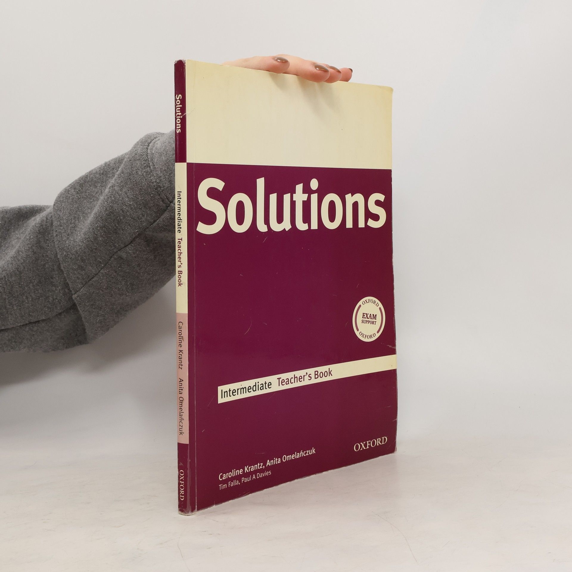 Autorenkollektiv Solutions : intermediate. Teacher's book