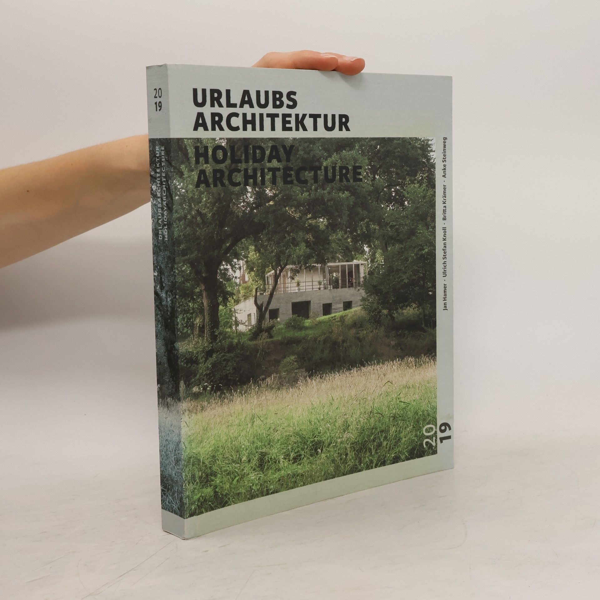 AA.VV. URLAUBSARCHITEKTUR 2019