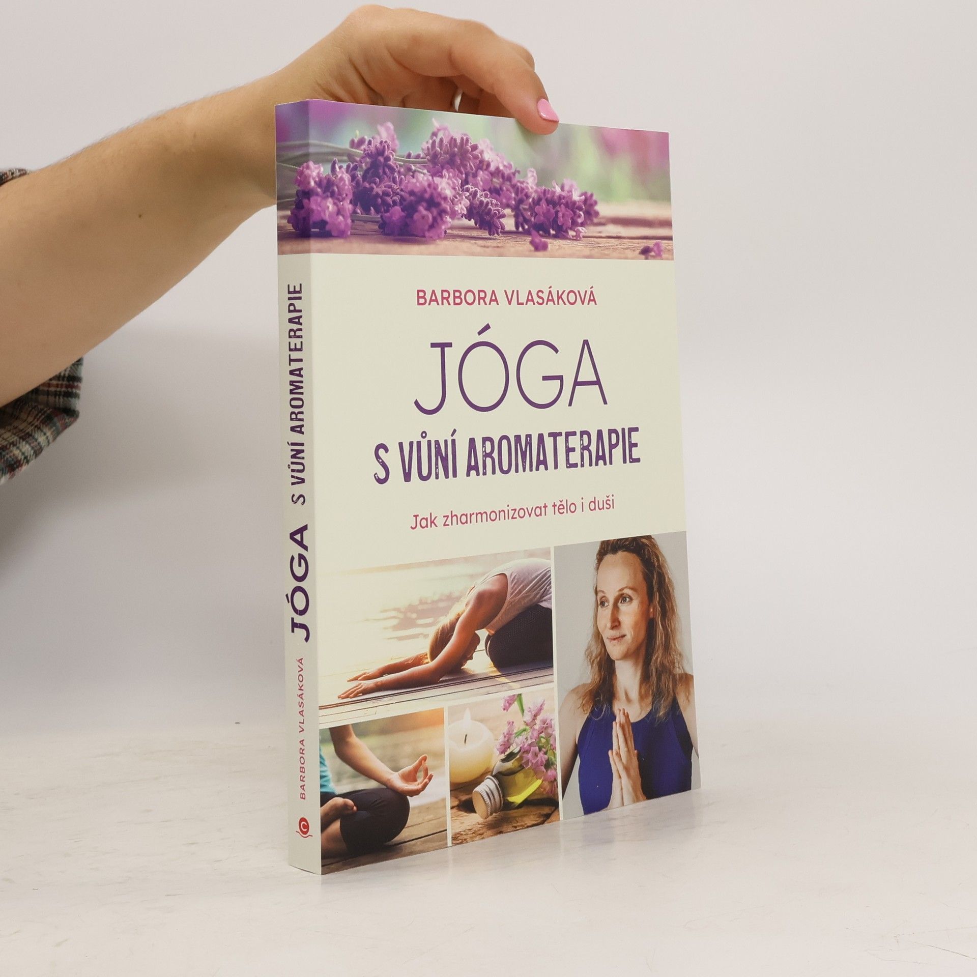 Barbora Vlasáková Jóga s vůní aromaterapie