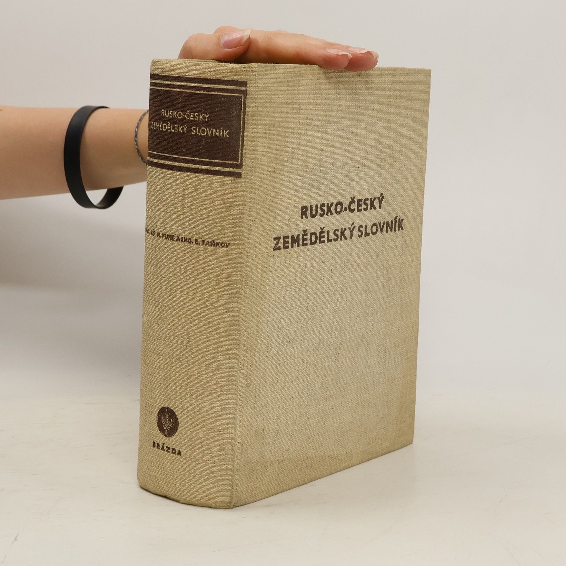 Collectif d'auteurs Rusko-český zemědělský slovník