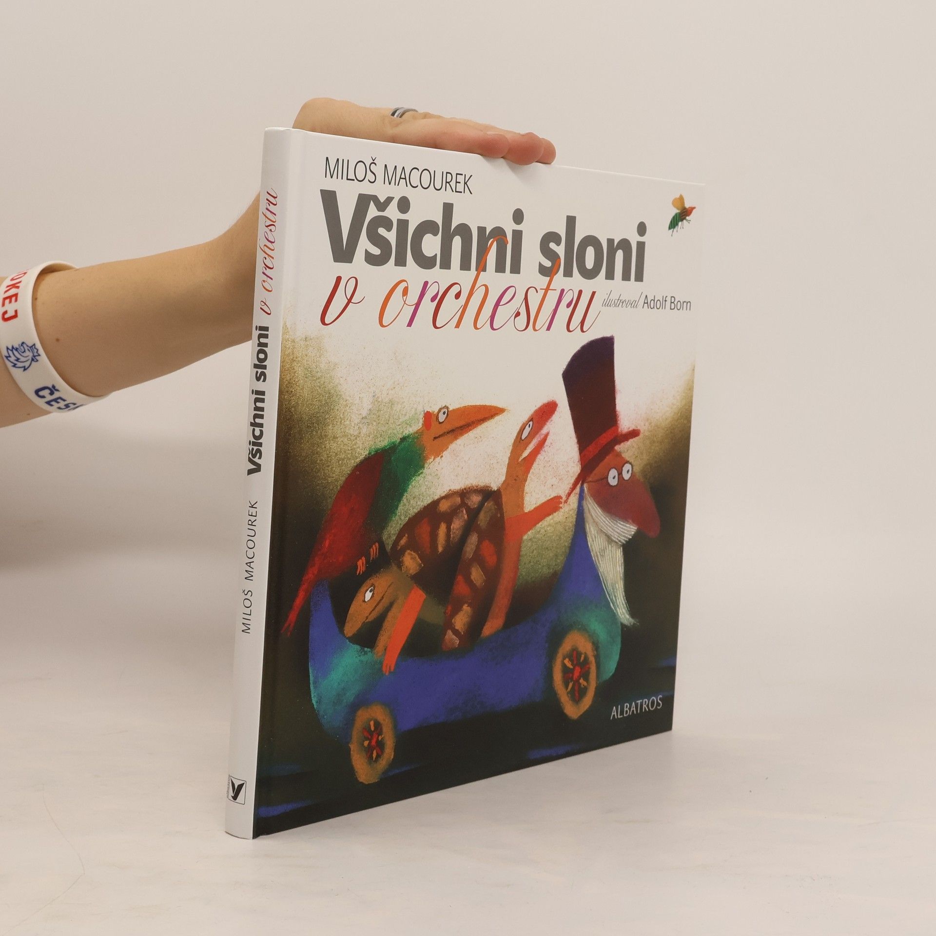 Miloš Macourek Všichni sloni v orchestru