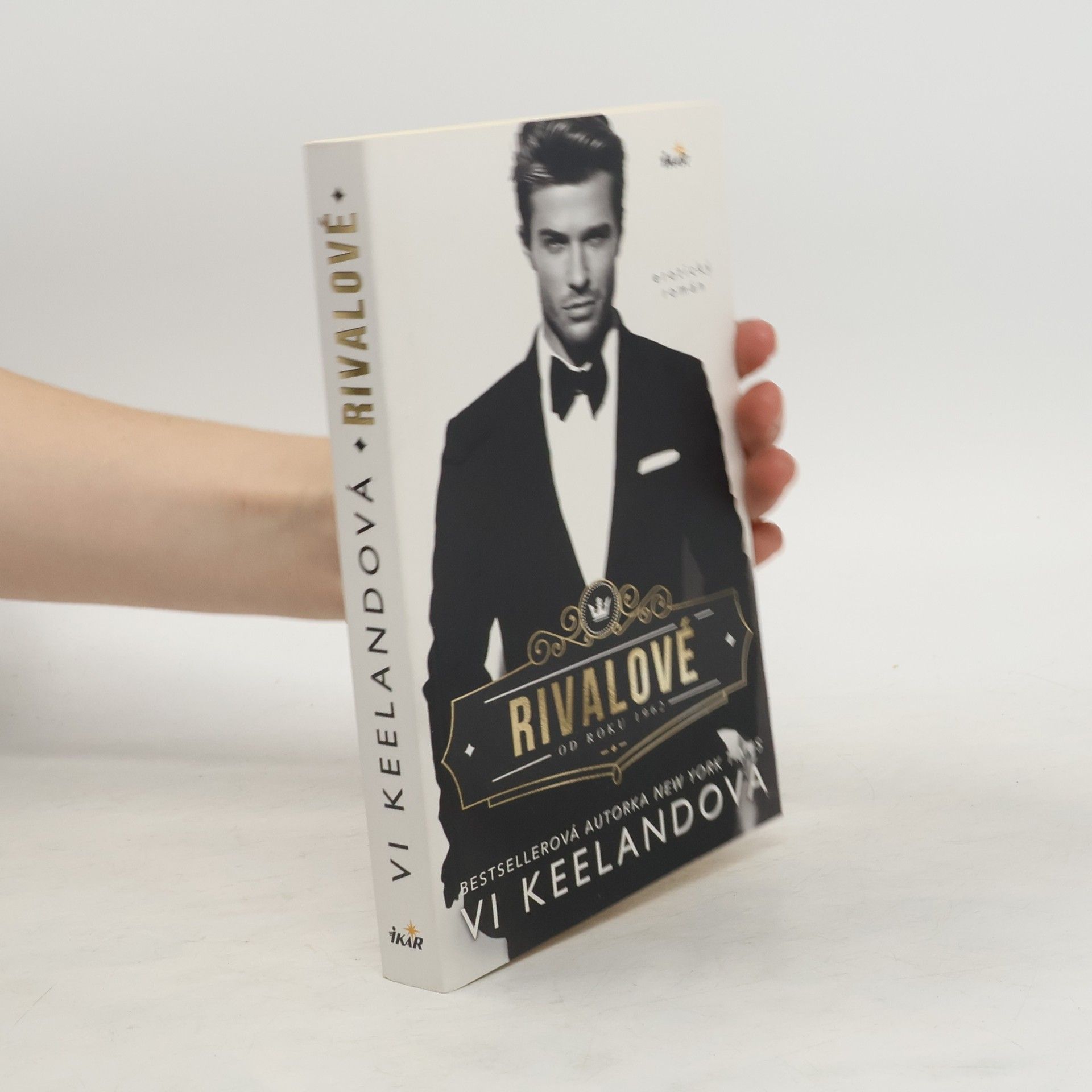 Vi Keeland Rivalové od roku 1962