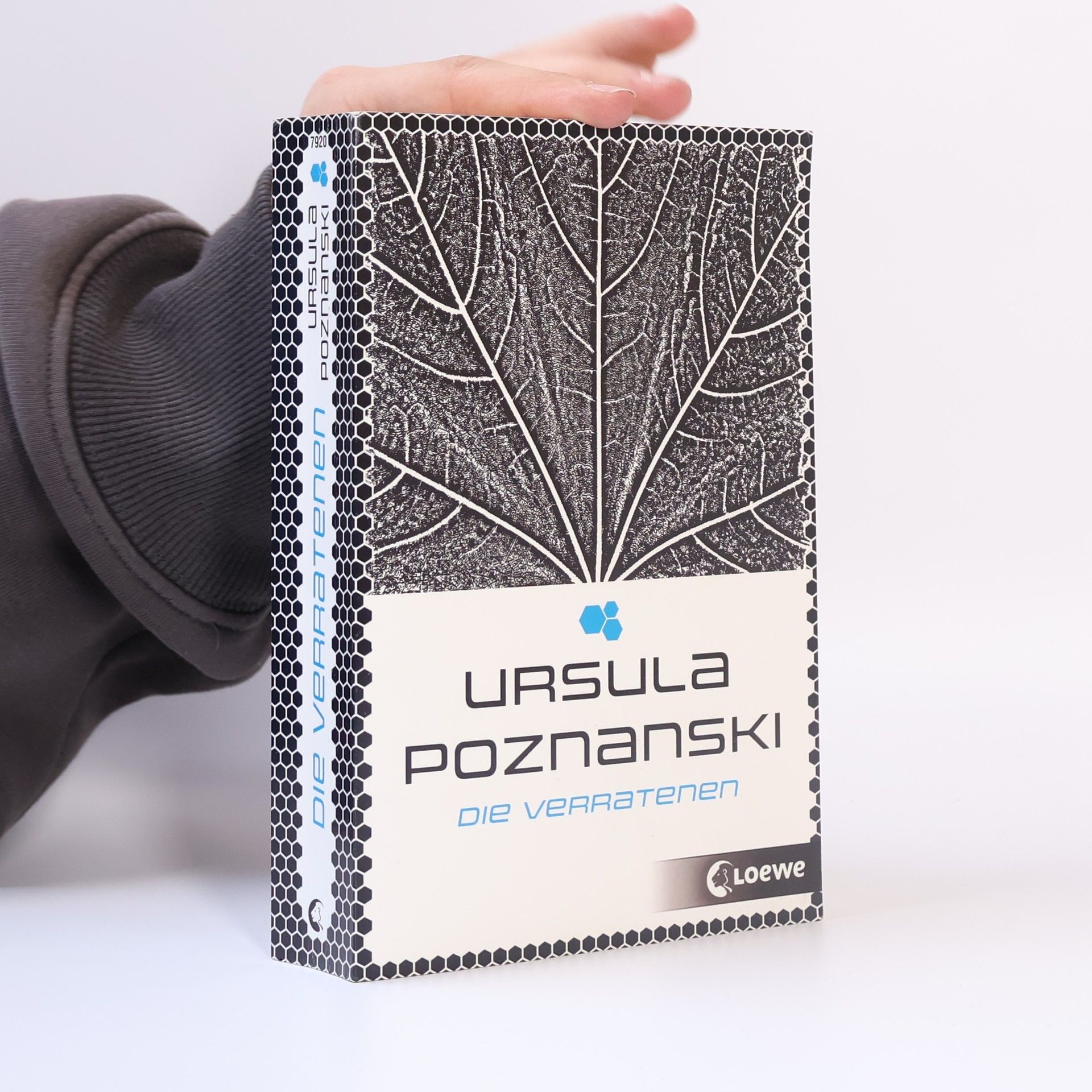 Ursula Poznanski Die Verratenen