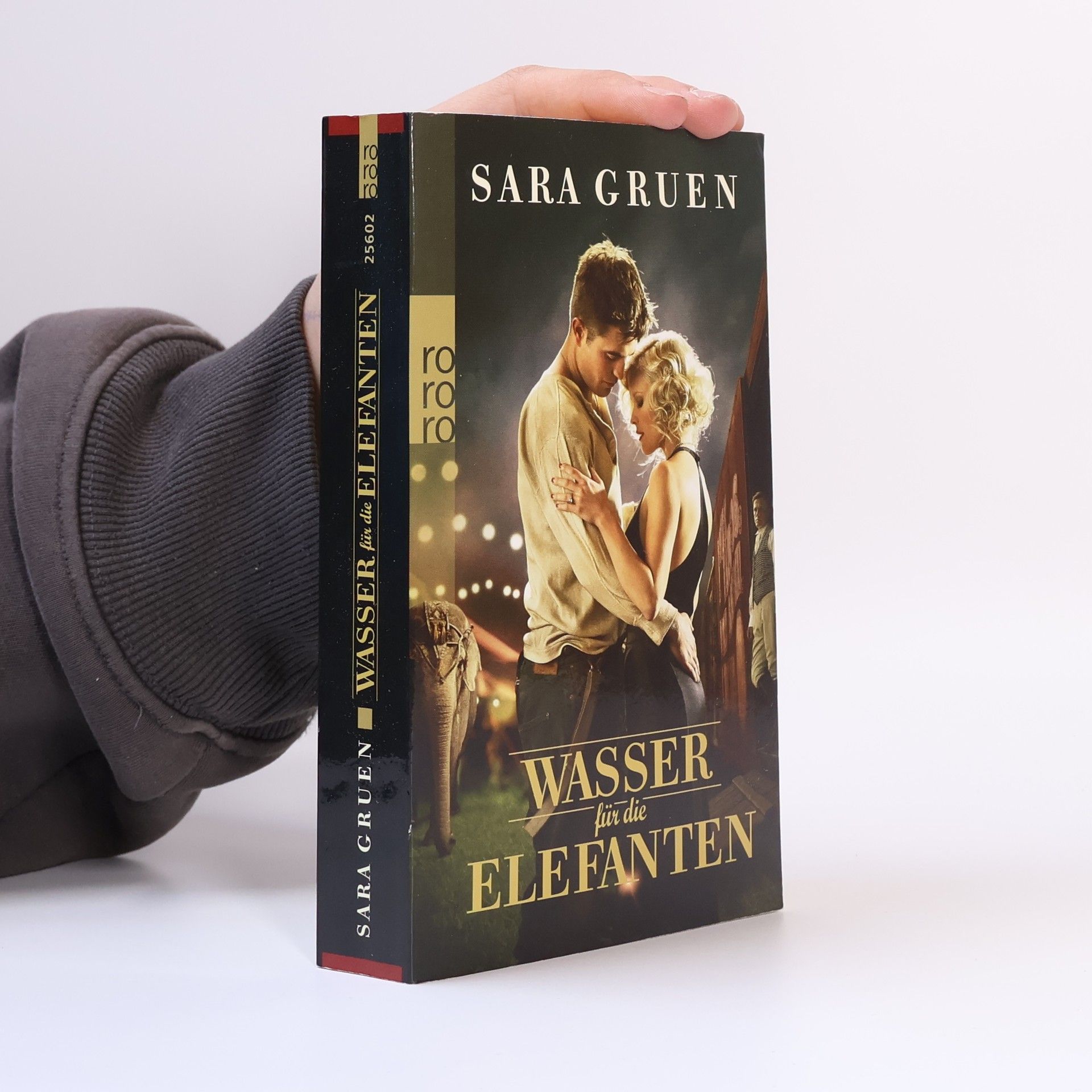 Wasser für die Elefanten