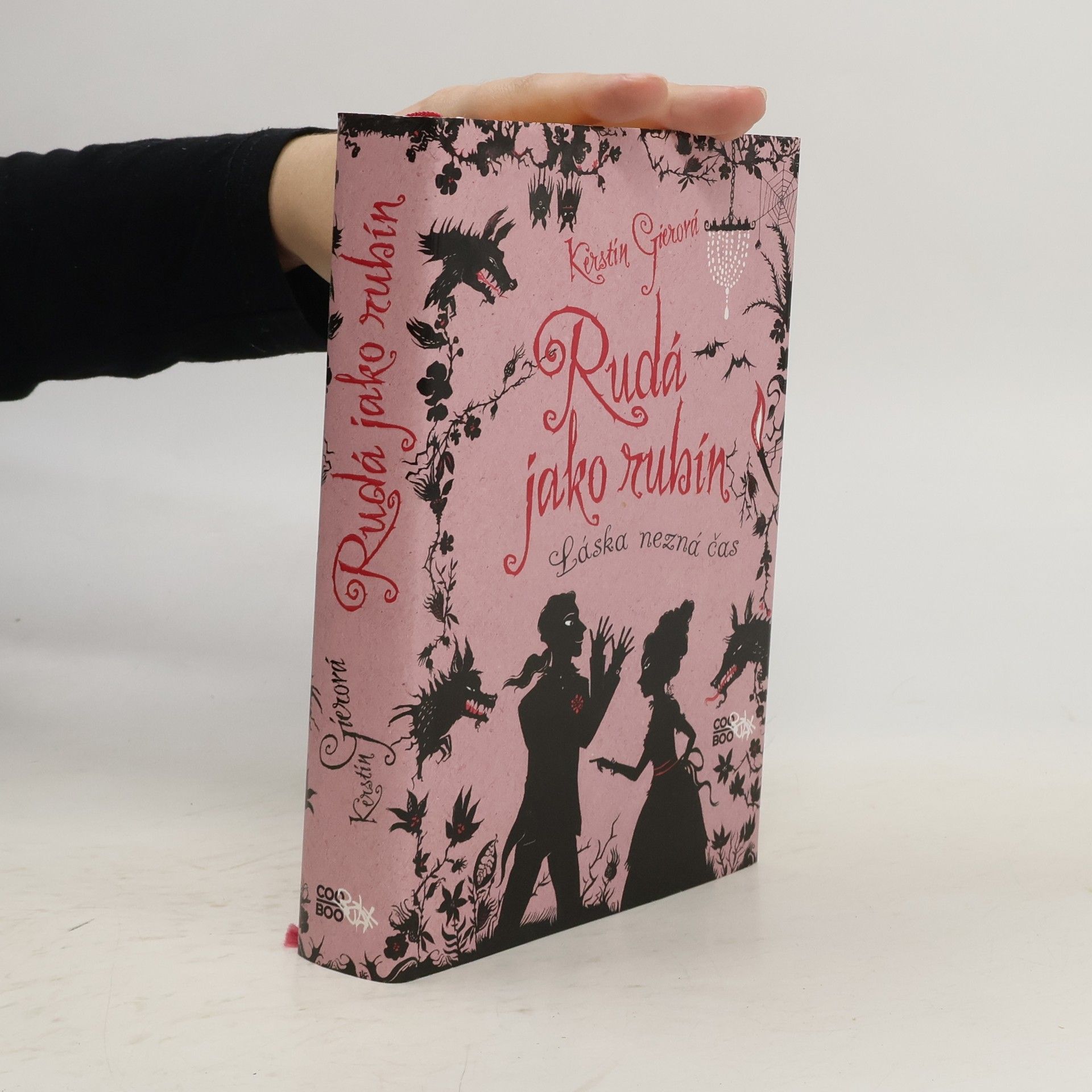 Kerstin Gier Rudá jako rubín