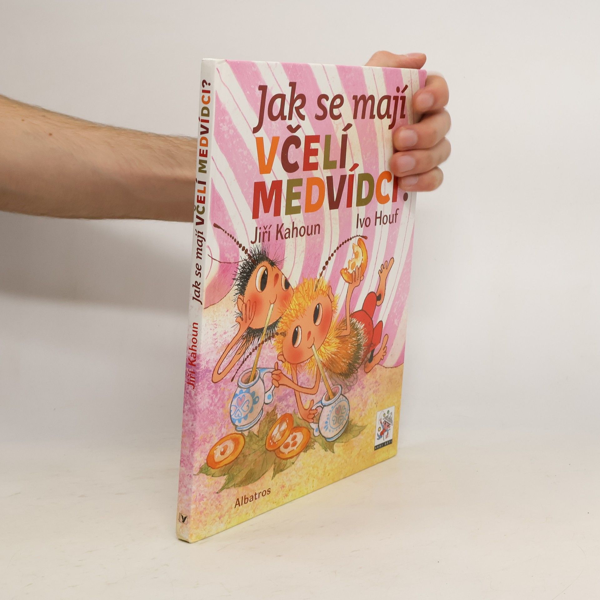 Jak se mají včelí medvídci?