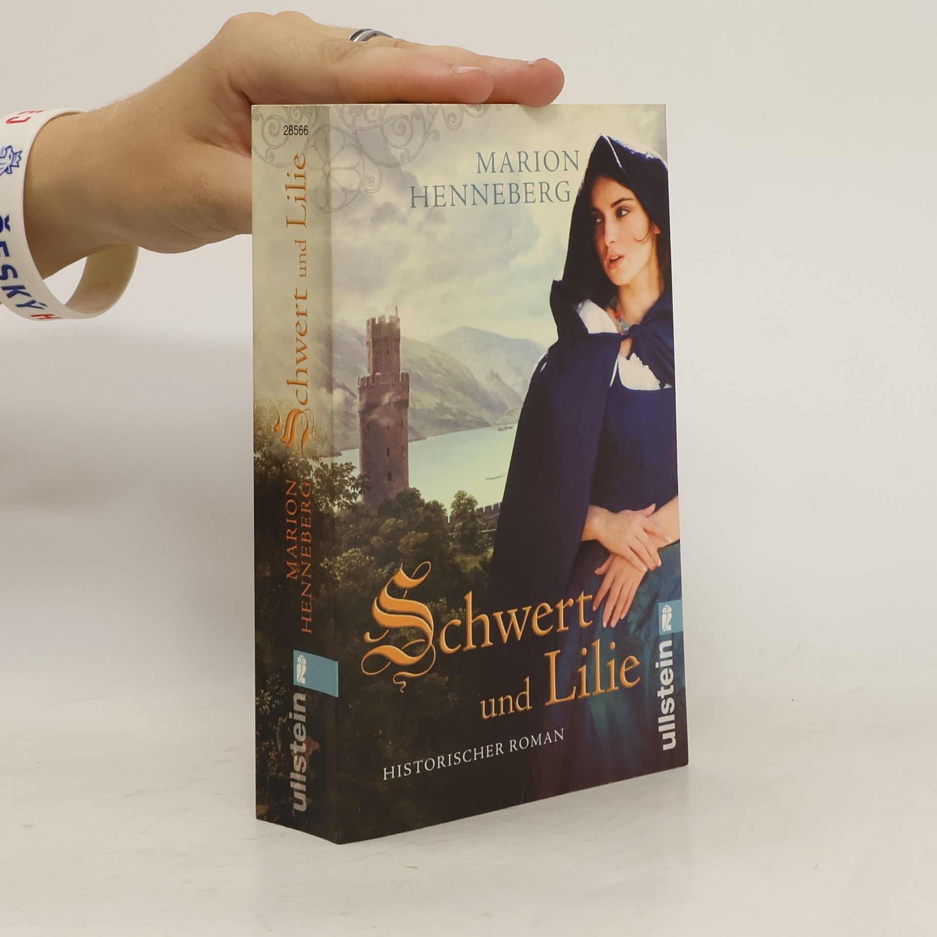 Marion Henneberg Schwert und Lilie