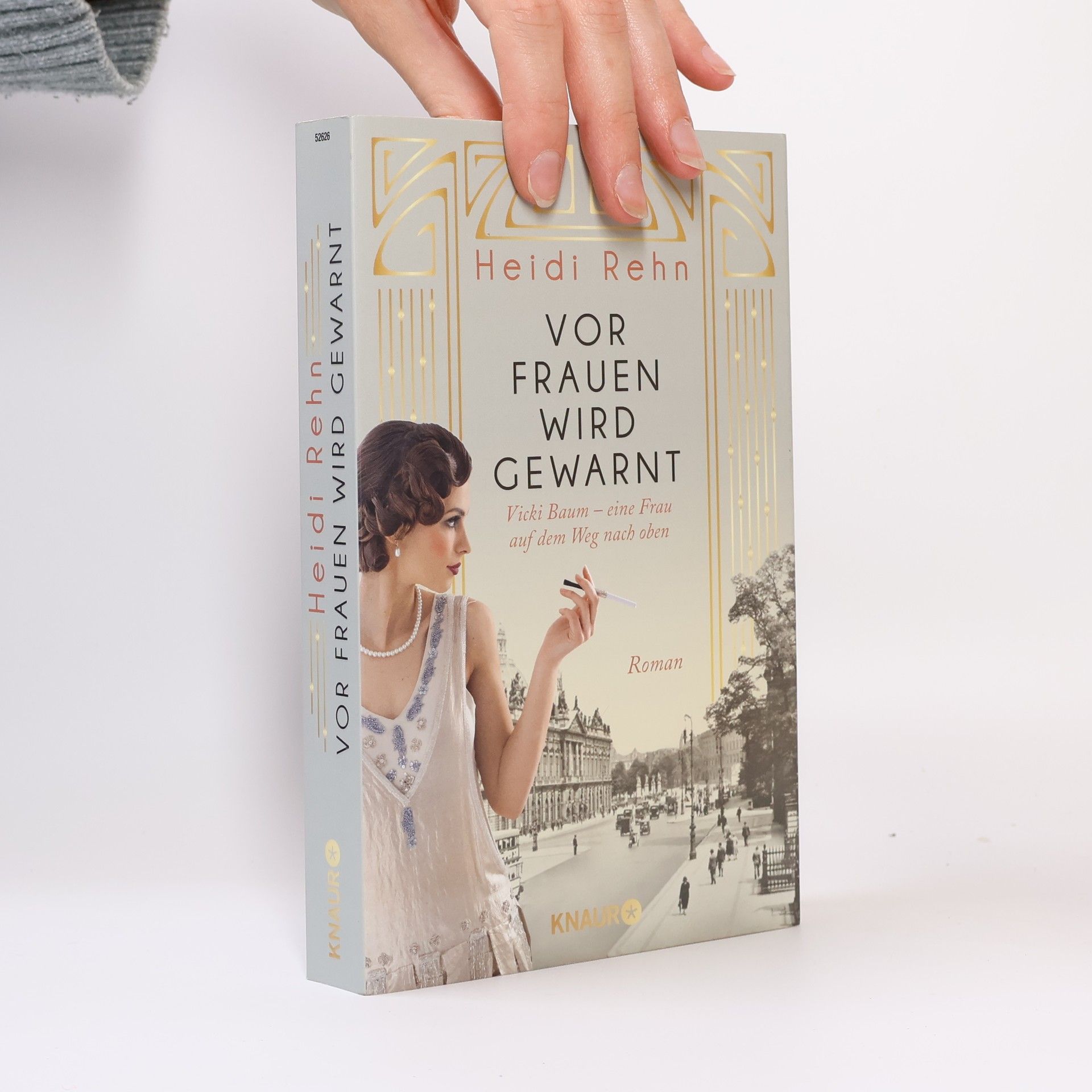 Vor Frauen wird gewarnt