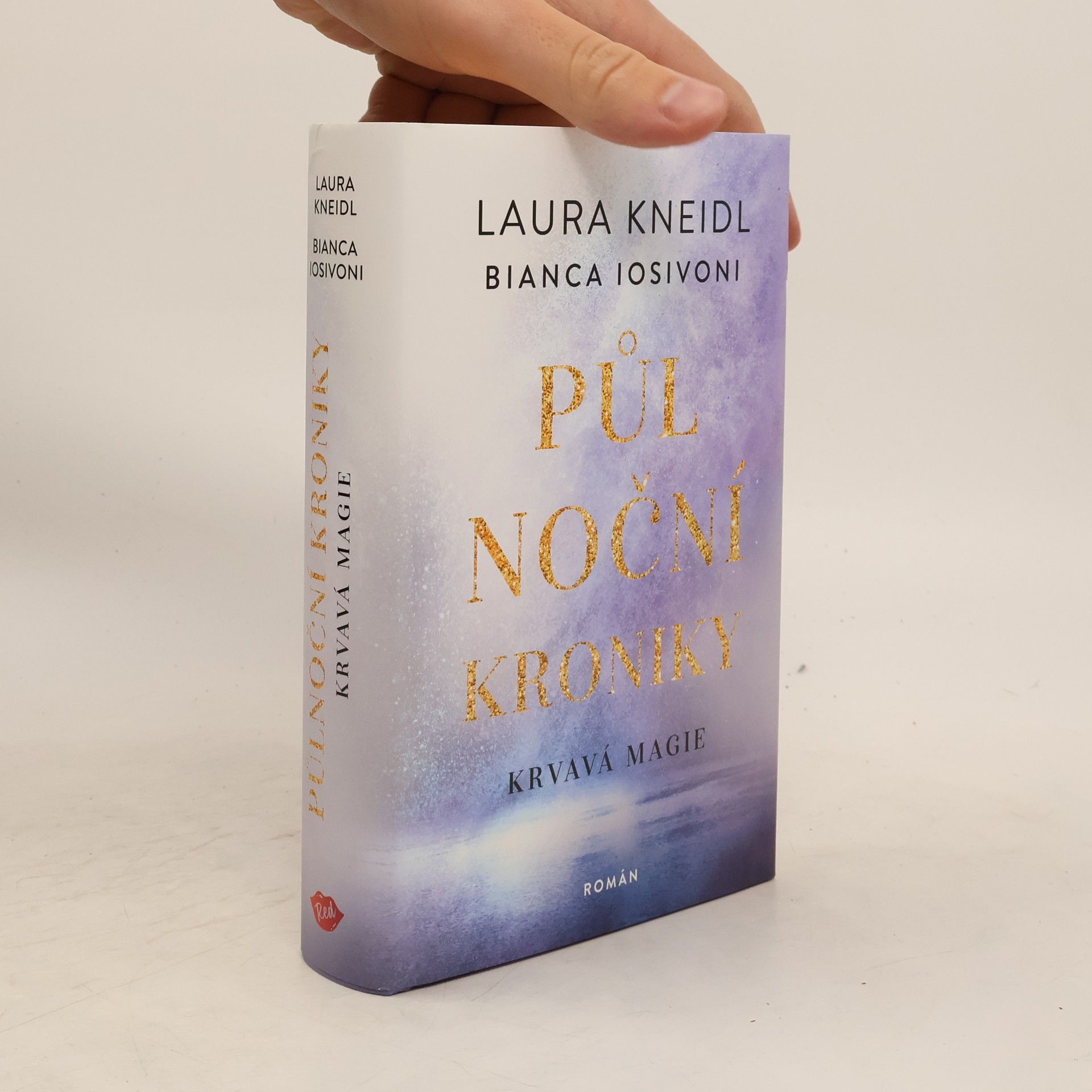 Půlnoční kroniky. Krvavá magie