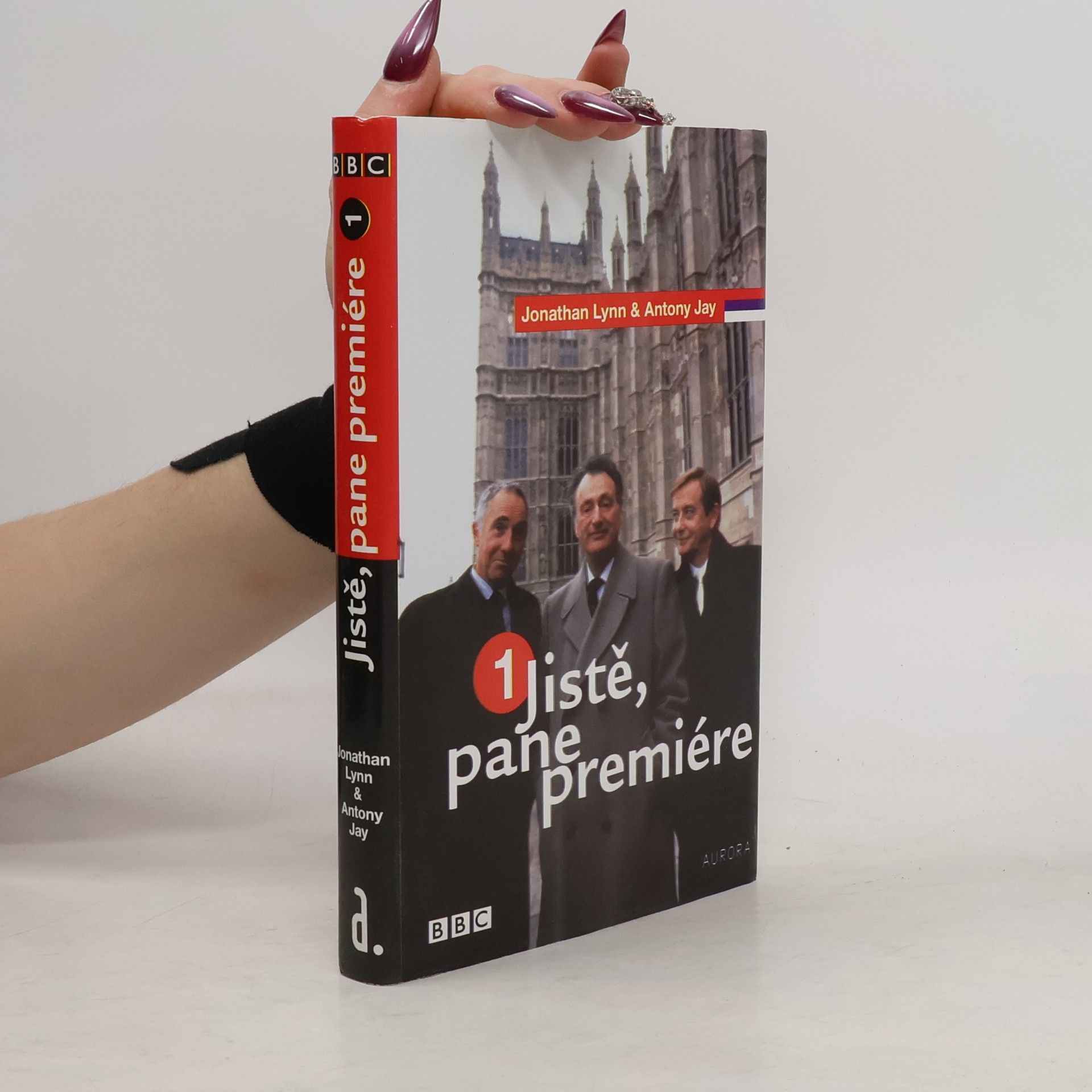 Jonathan Lynn Jistě, pane premiére. 1. část