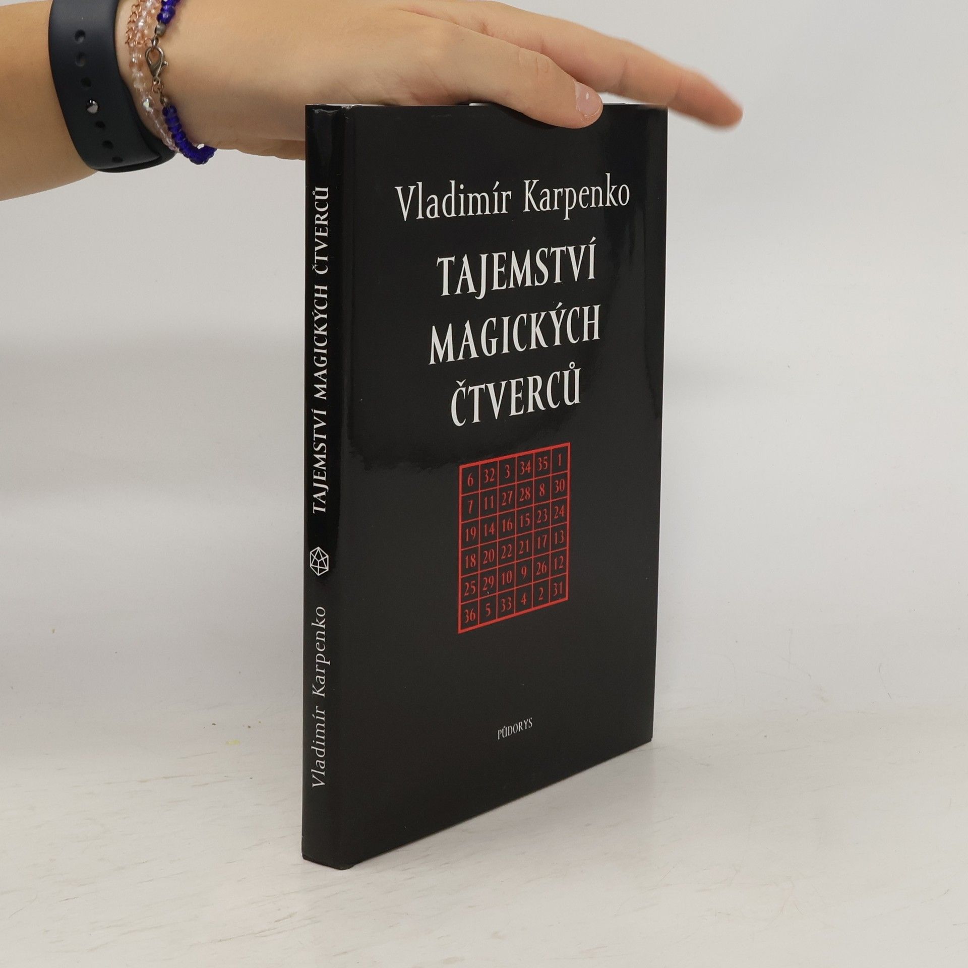 Vladimír Karpenko Tajemství magických čtverců