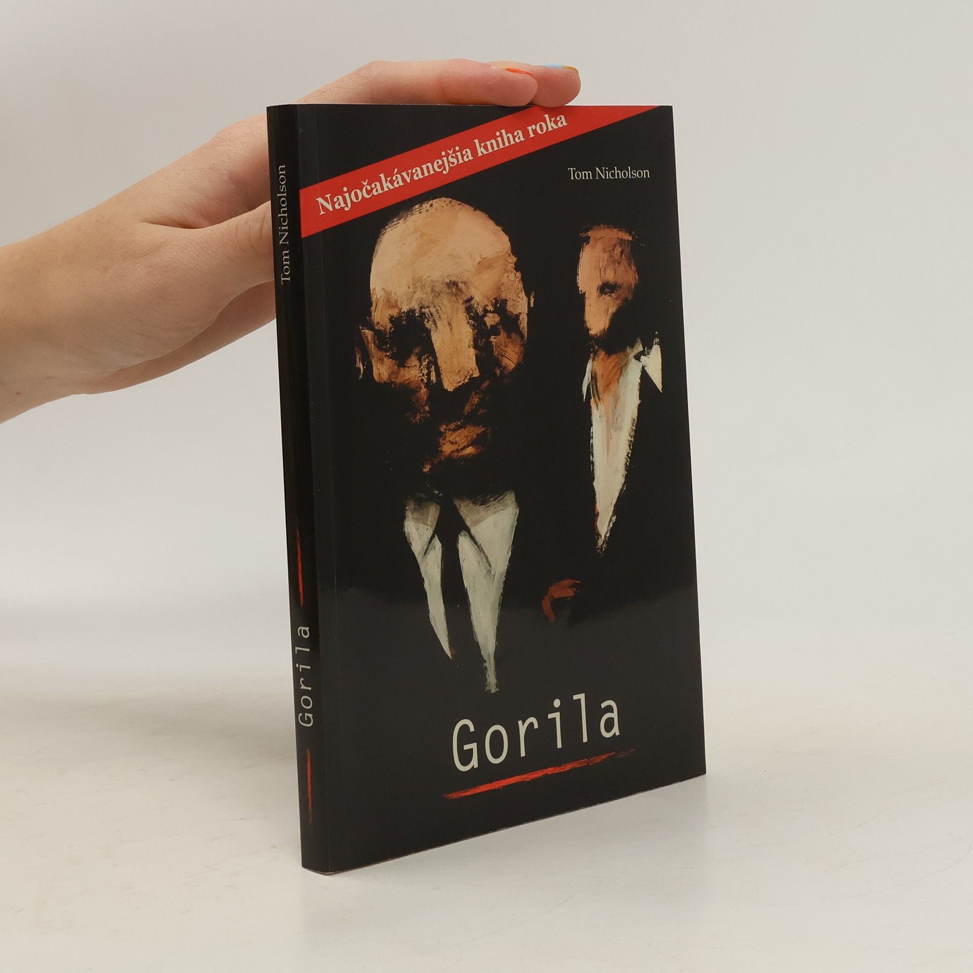 Tom Nicholson Gorila