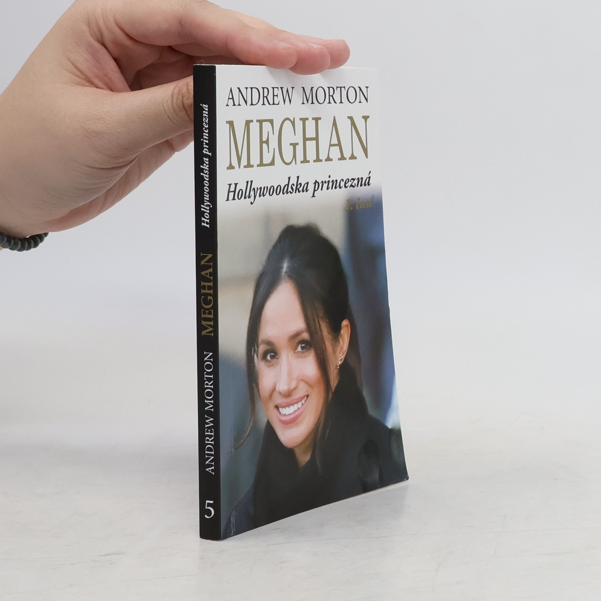 Meghan: Hollywoodska princezná - 1. časť