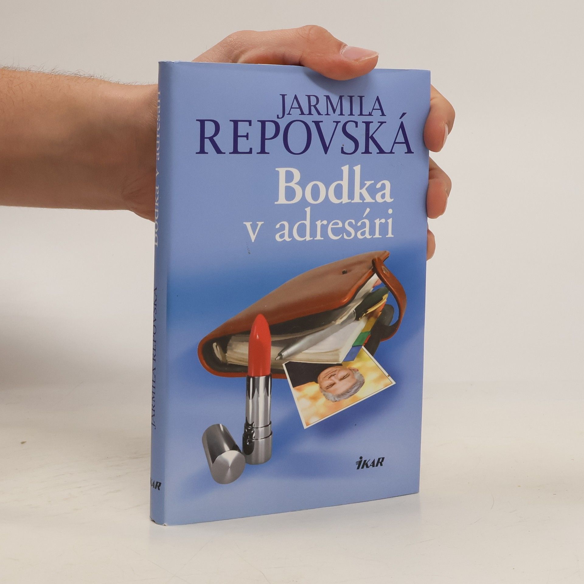 Bodka v adresári