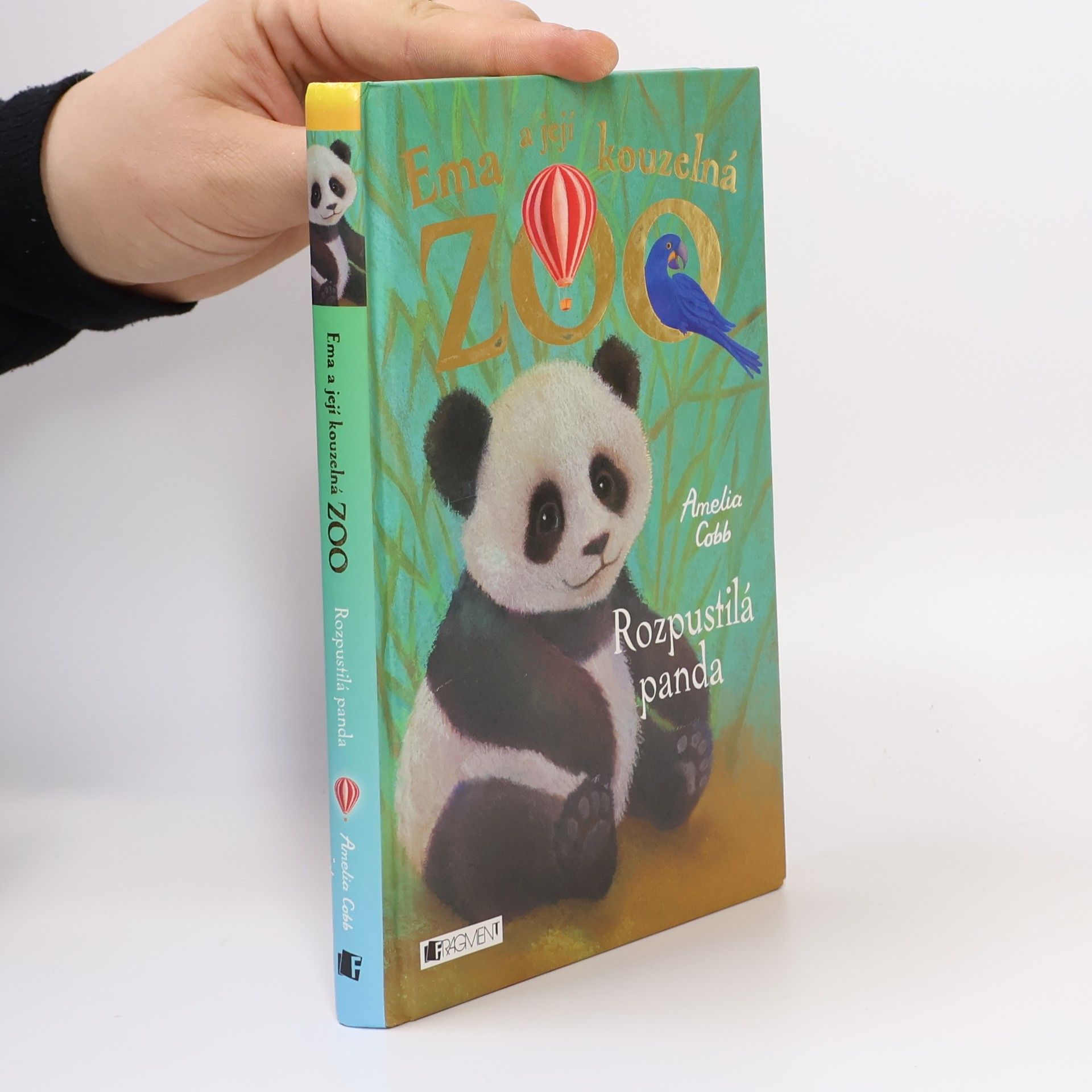 Cobb, Amelia Ema a její kouzelná zoo. Rozpustilá panda