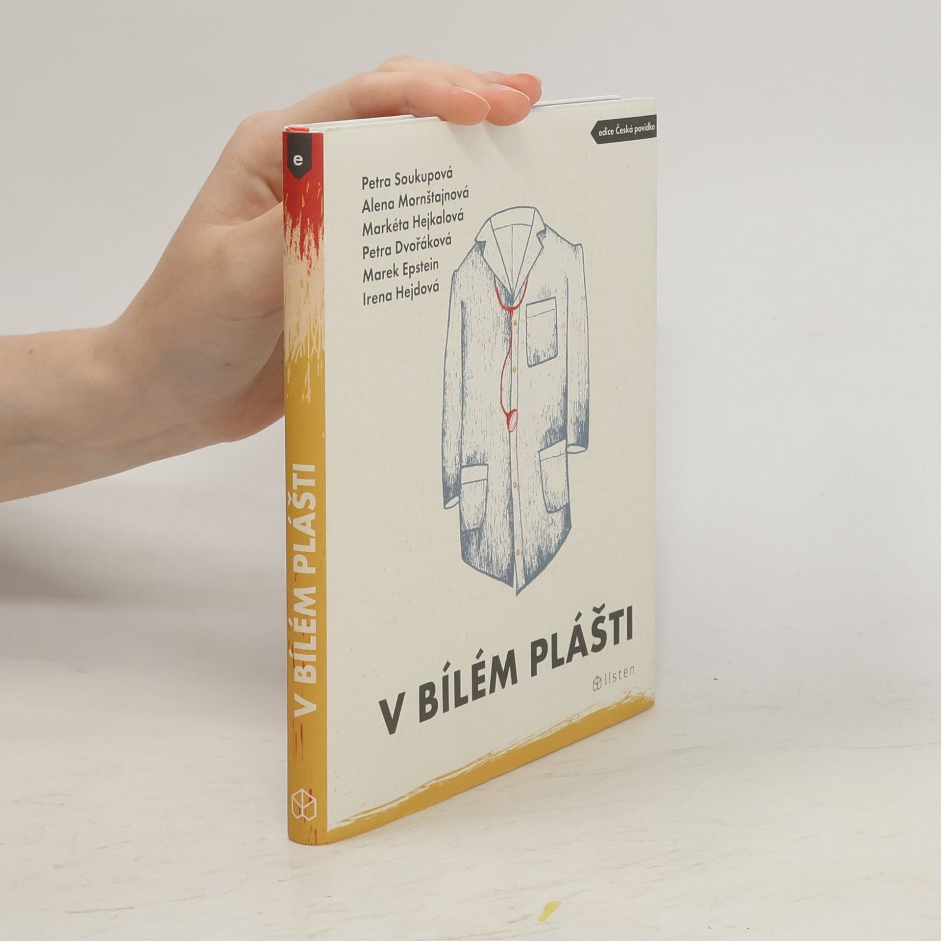 Petra Soukupova V bílém plášti