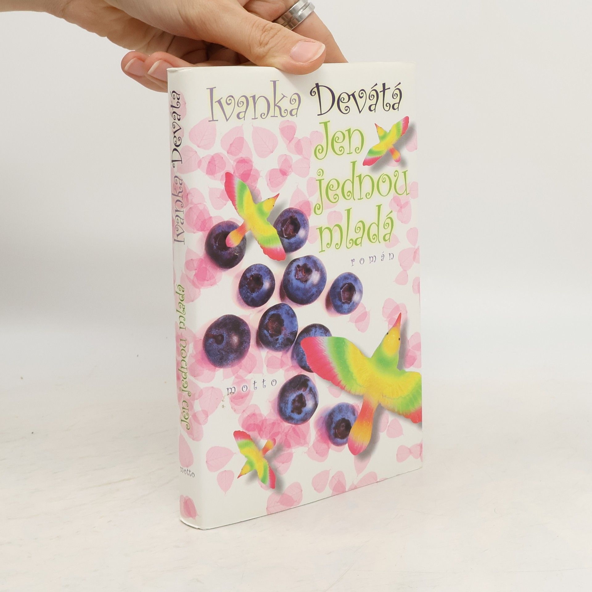 Ivanka Devátá Jen jednou mladá