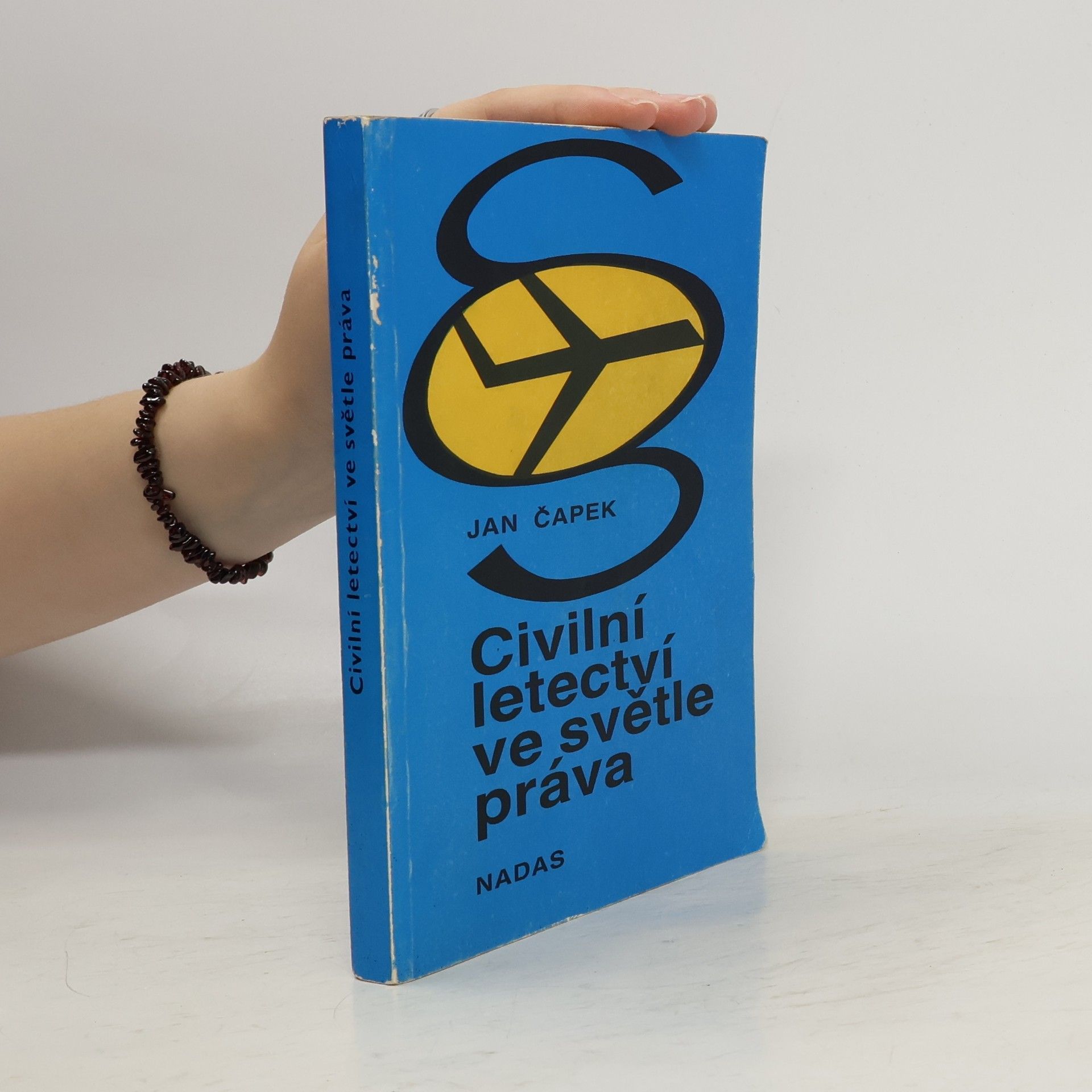 Jan Čapek Civilní letectví ve světle práva