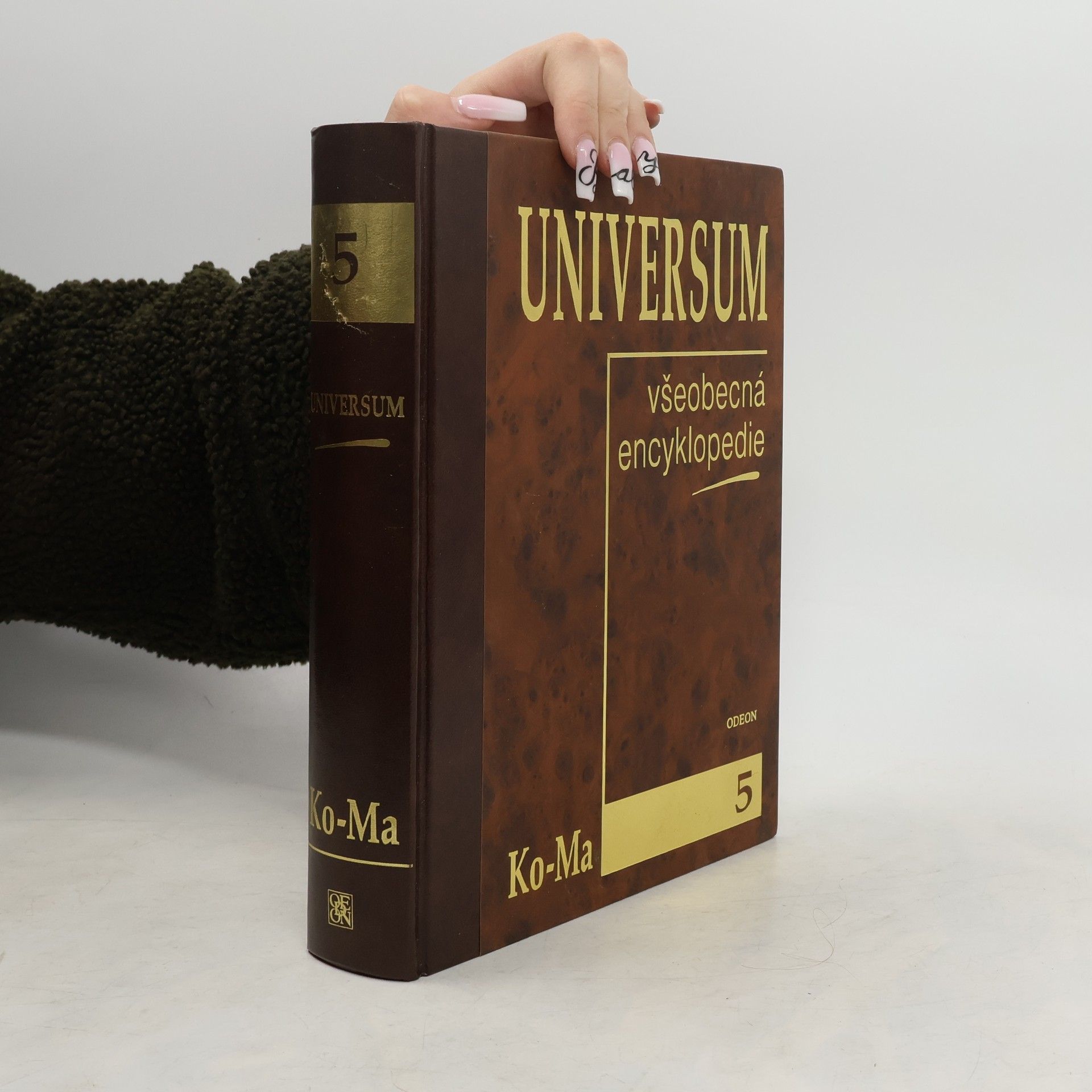 Universum : všeobecná encyklopedie. Díl 5, Ko-Ma