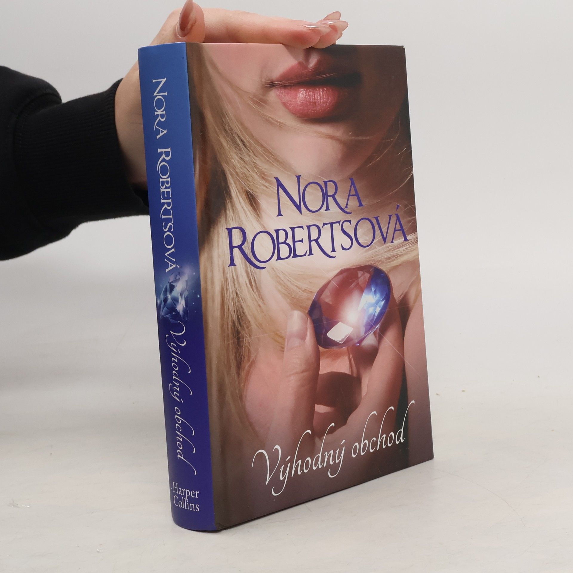 Nora Roberts Výhodný obchod