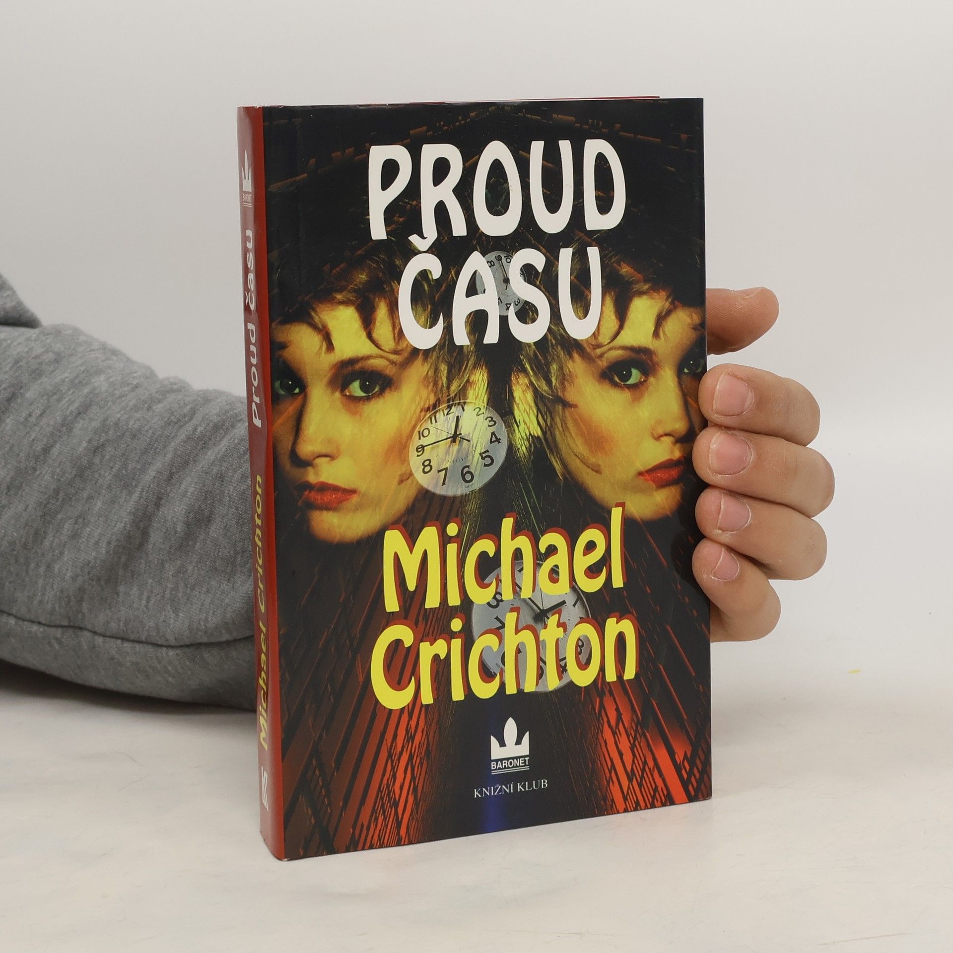 Michael Crichton Proud času