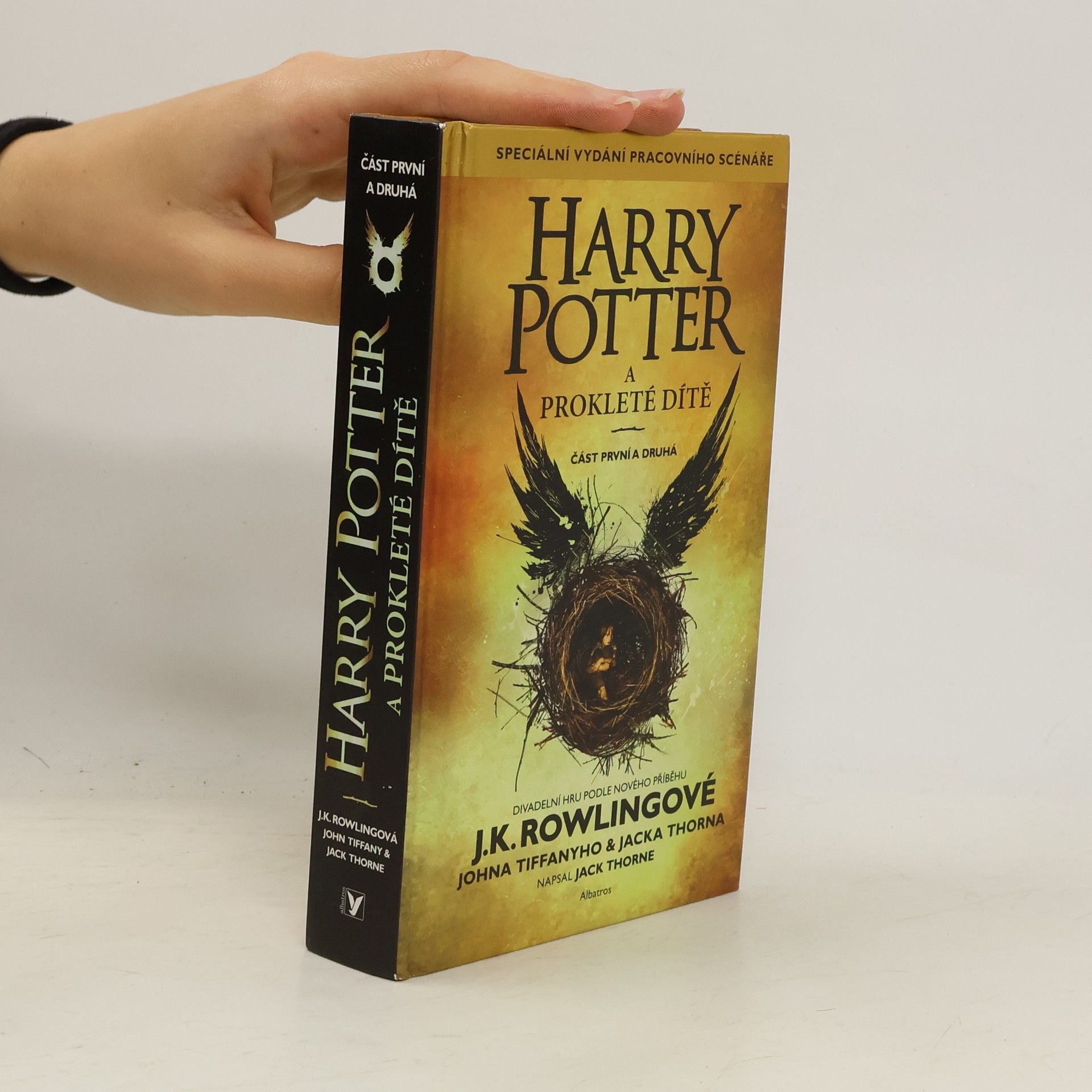 Jack Thorne Harry Potter a prokleté dítě